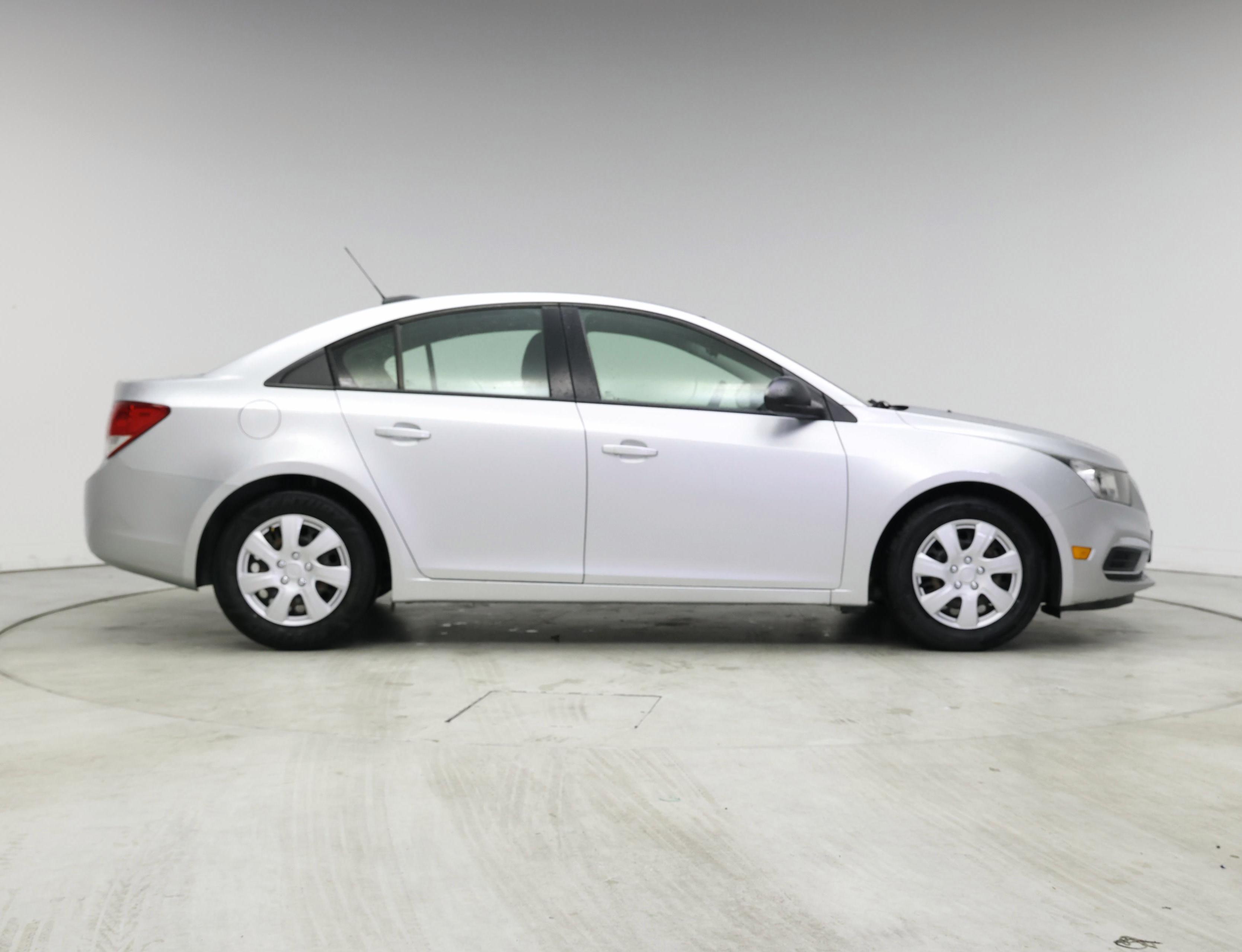 Thumbnail: 2015 Chevrolet Cruze - 7