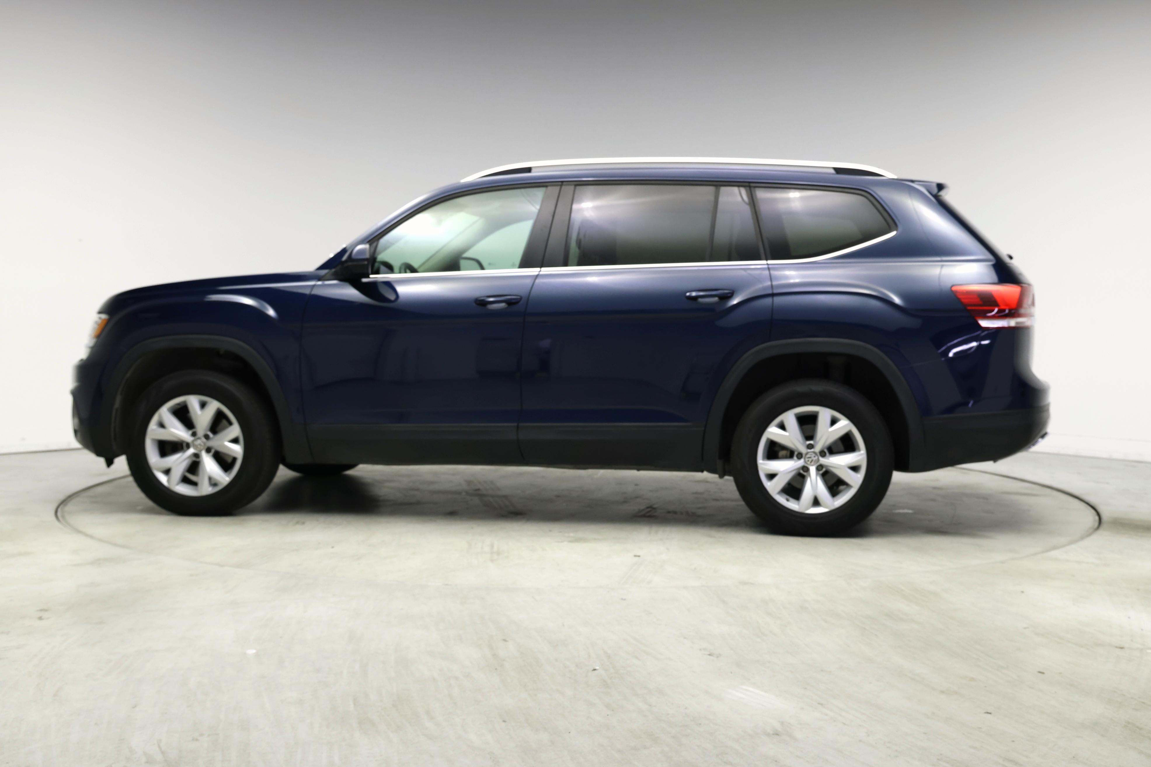 Thumbnail: 2018 Volkswagen Atlas - 3