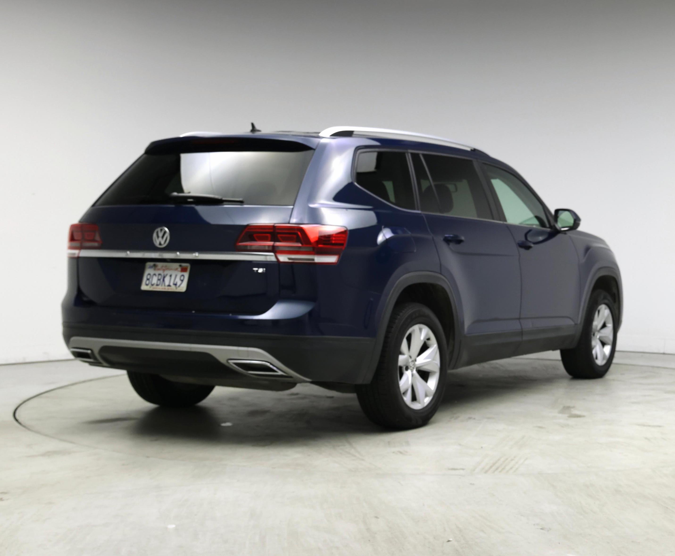 Thumbnail: 2018 Volkswagen Atlas - 8
