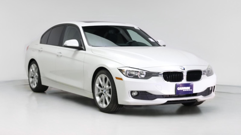 2013 BMW 3 Series 320i Hero Image