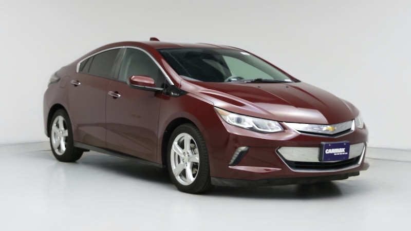 2017 Chevrolet Volt LT Hero Image