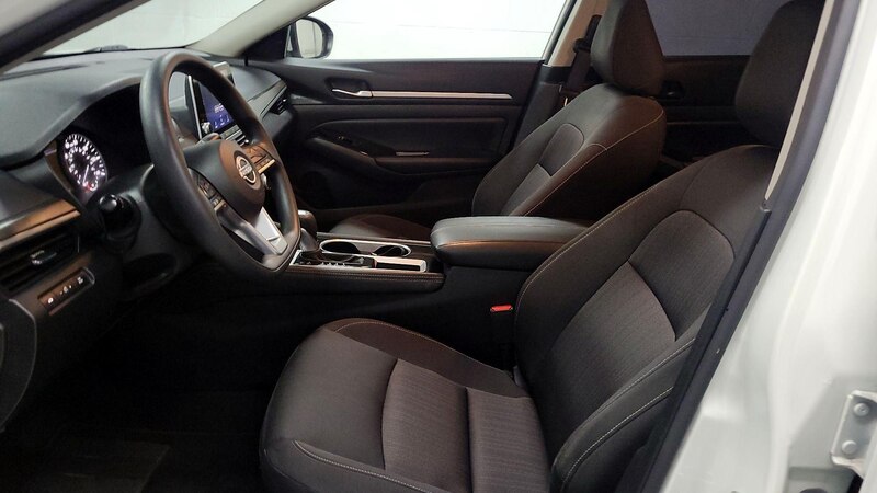2023 Nissan Altima SV 11
