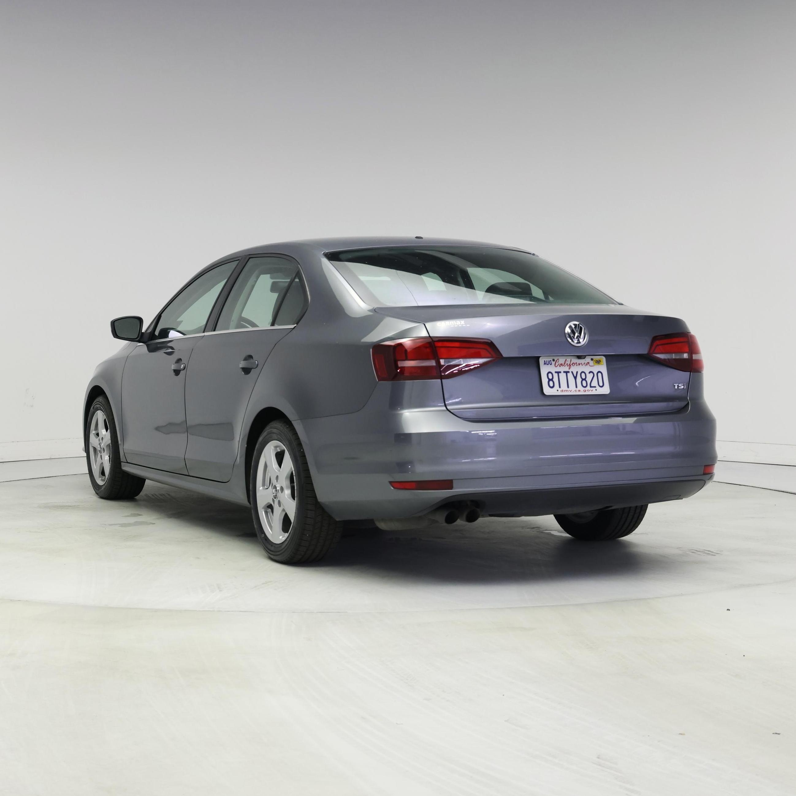 Thumbnail: 2017 Volkswagen Jetta - 2