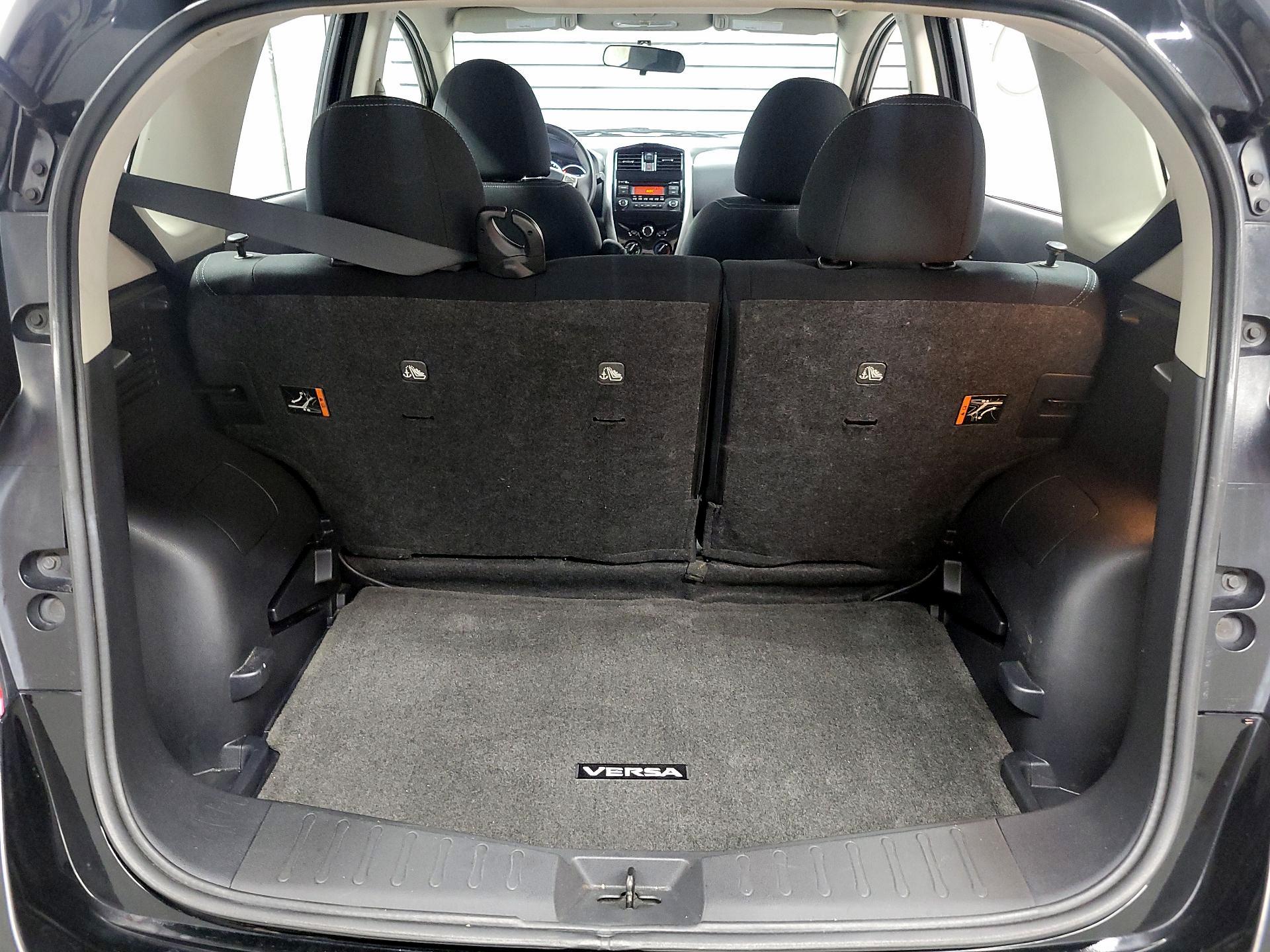 Thumbnail: 2015 Nissan Versa Note - 19