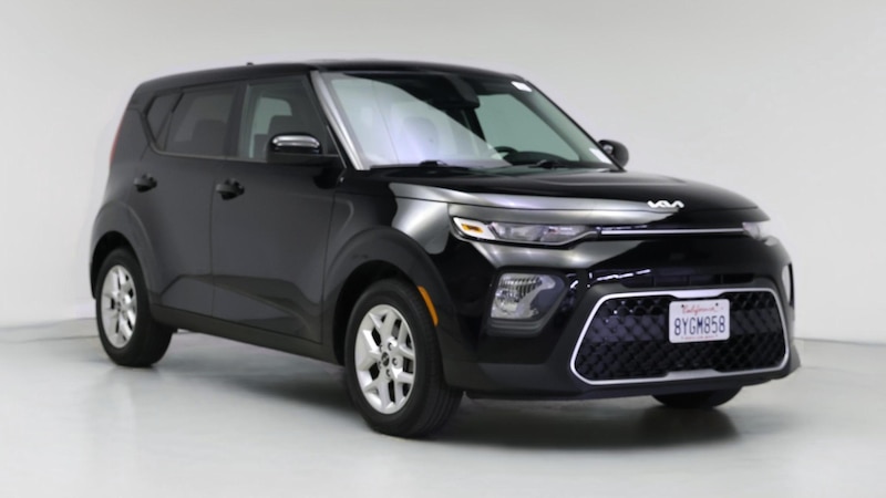 2022 Kia Soul LX Hero Image