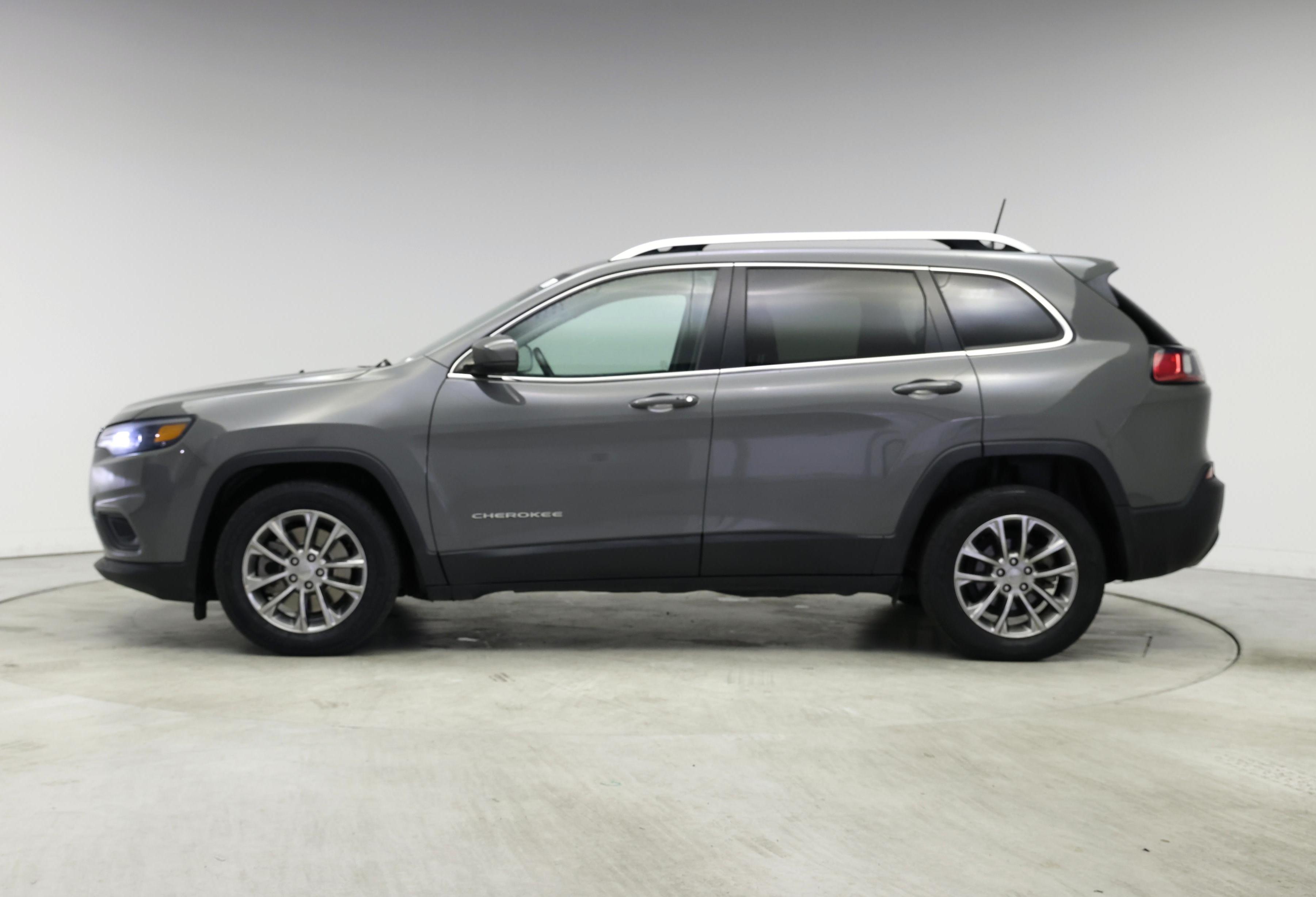 Thumbnail: 2021 Jeep Cherokee - 3