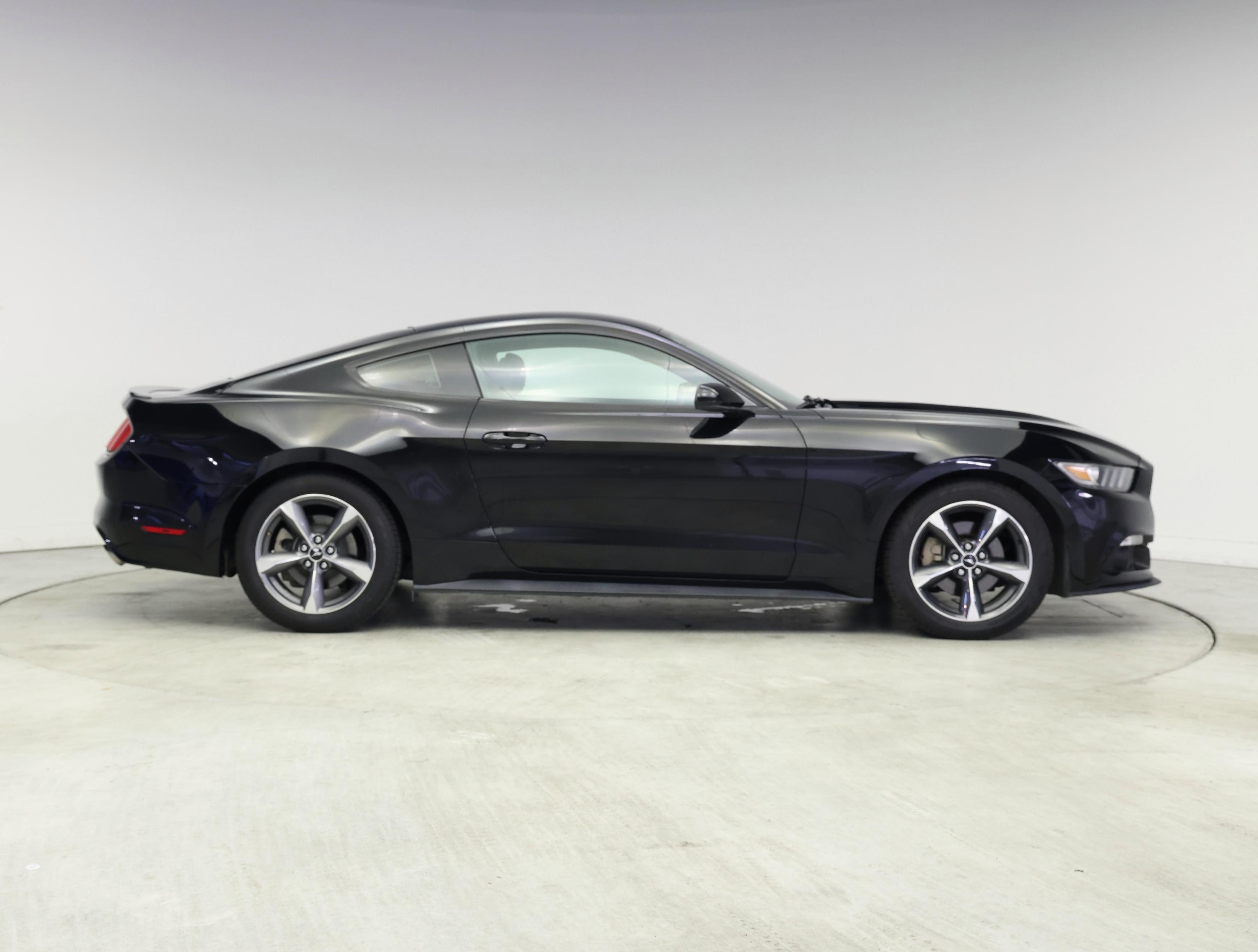 Thumbnail: 2015 Ford Mustang - 7