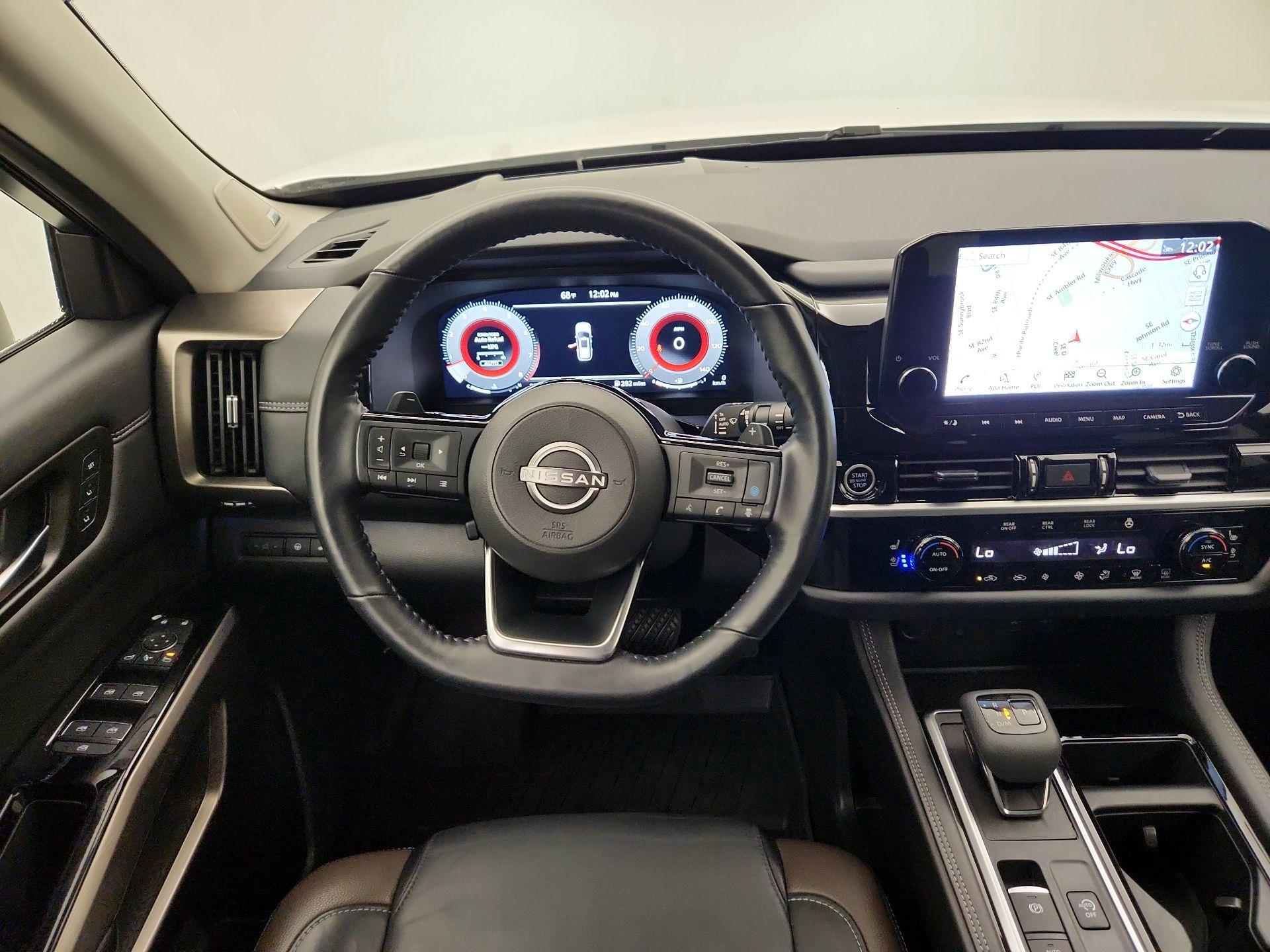 Thumbnail: 2023 Nissan Pathfinder - 10