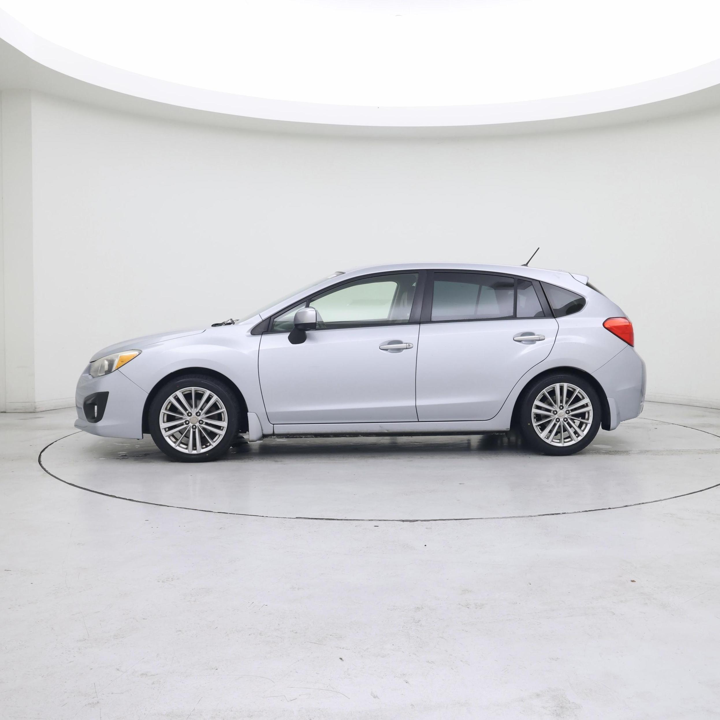 Thumbnail: 2013 Subaru Impreza - 3