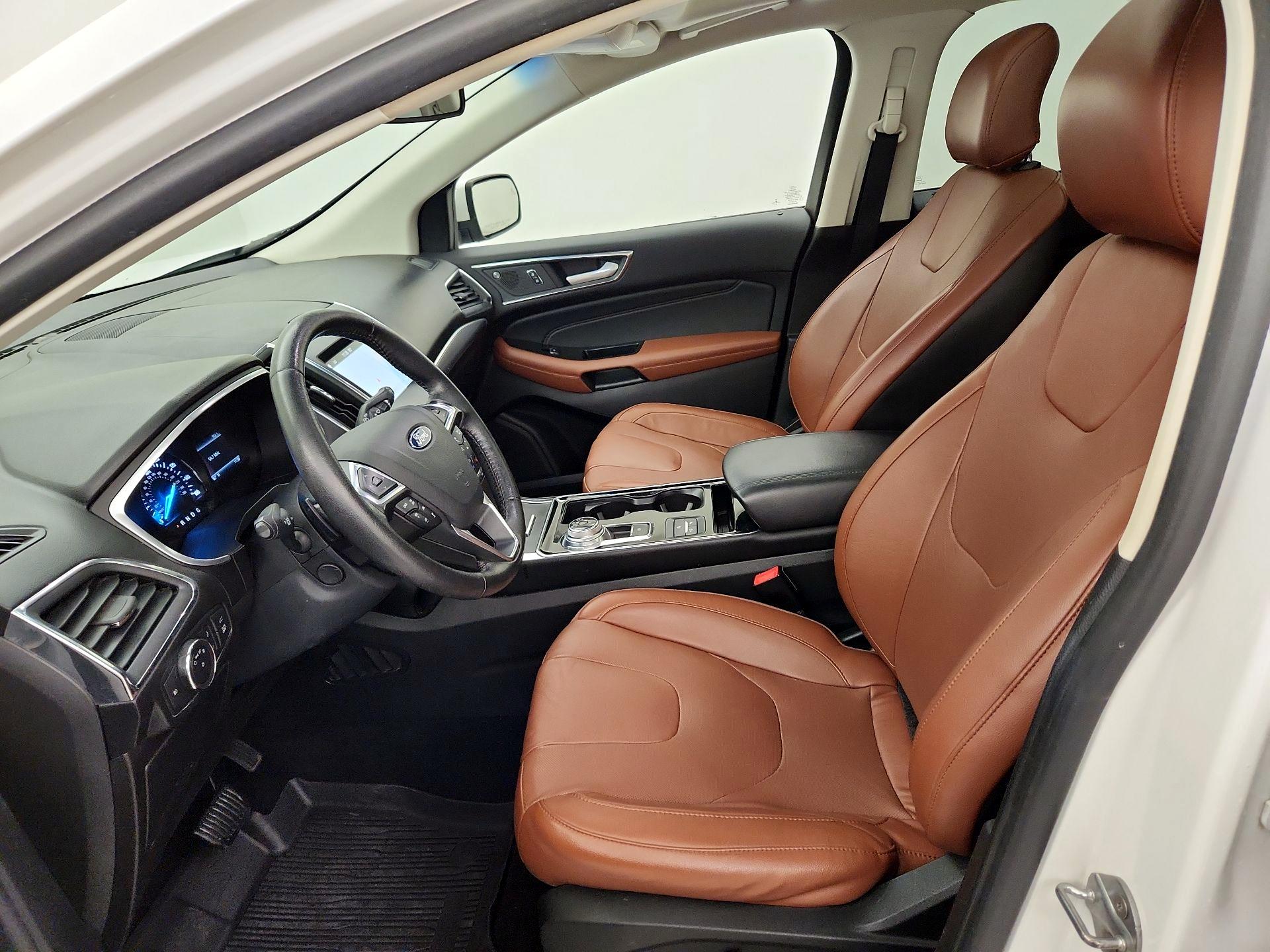 Thumbnail: 2019 Ford Edge - 11