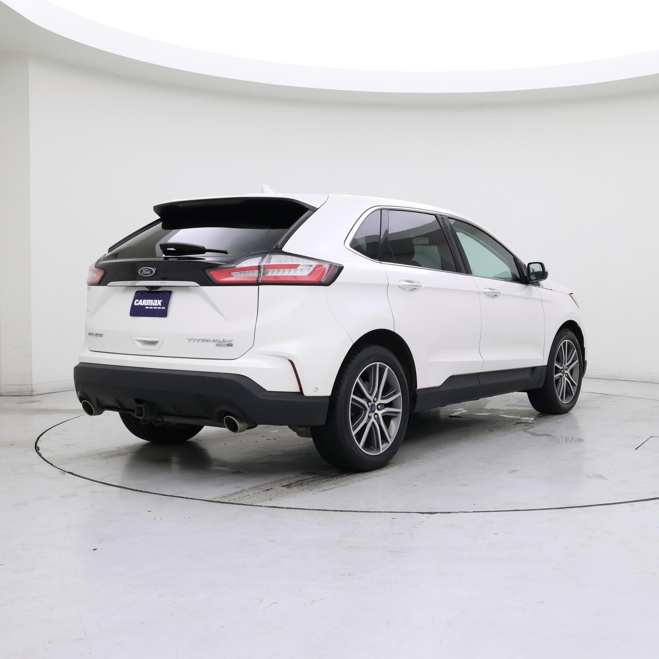 Thumbnail: 2019 Ford Edge - 8