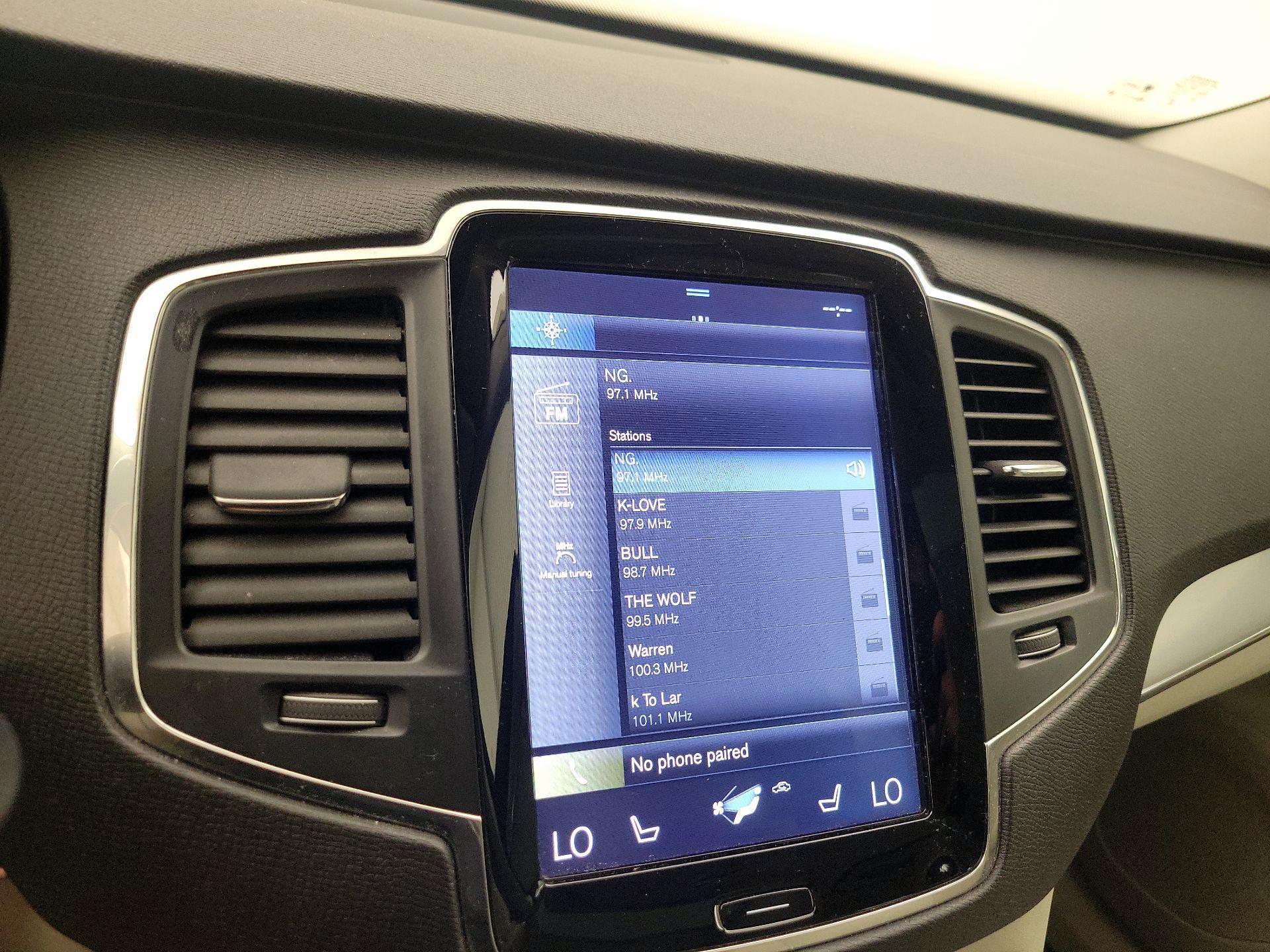 Thumbnail: 2016 Volvo XC90 - 14