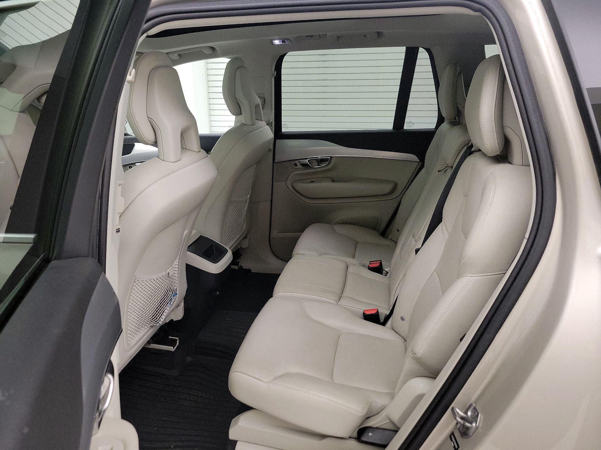 Thumbnail: 2016 Volvo XC90 - 19