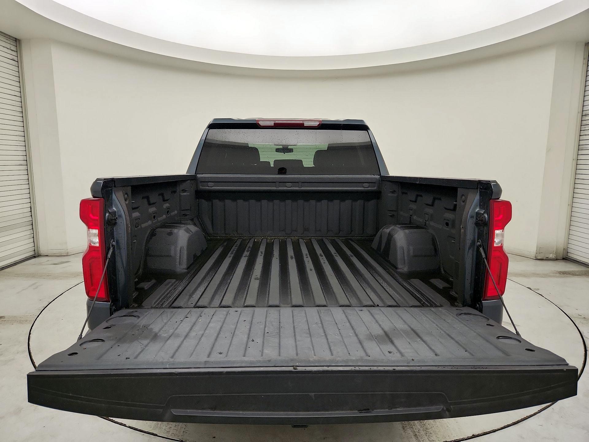 Thumbnail: 2020 Chevrolet Silverado 1500 - 20