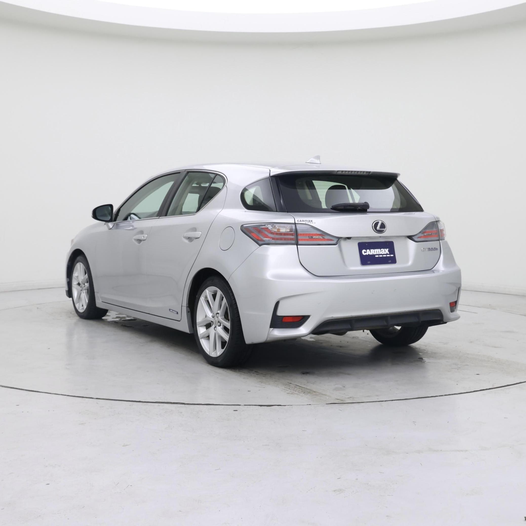 Thumbnail: 2016 Lexus CT - 2