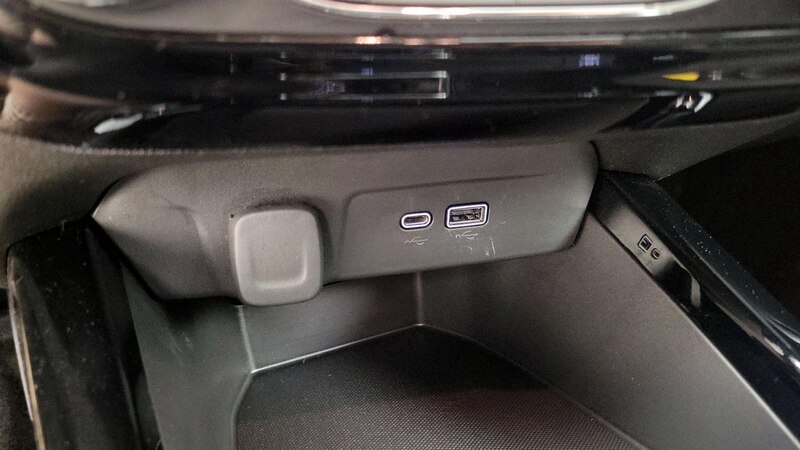 2025 Chevrolet Trax Activ 18