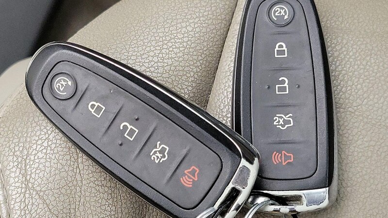 2014 Ford Escape Titanium 24