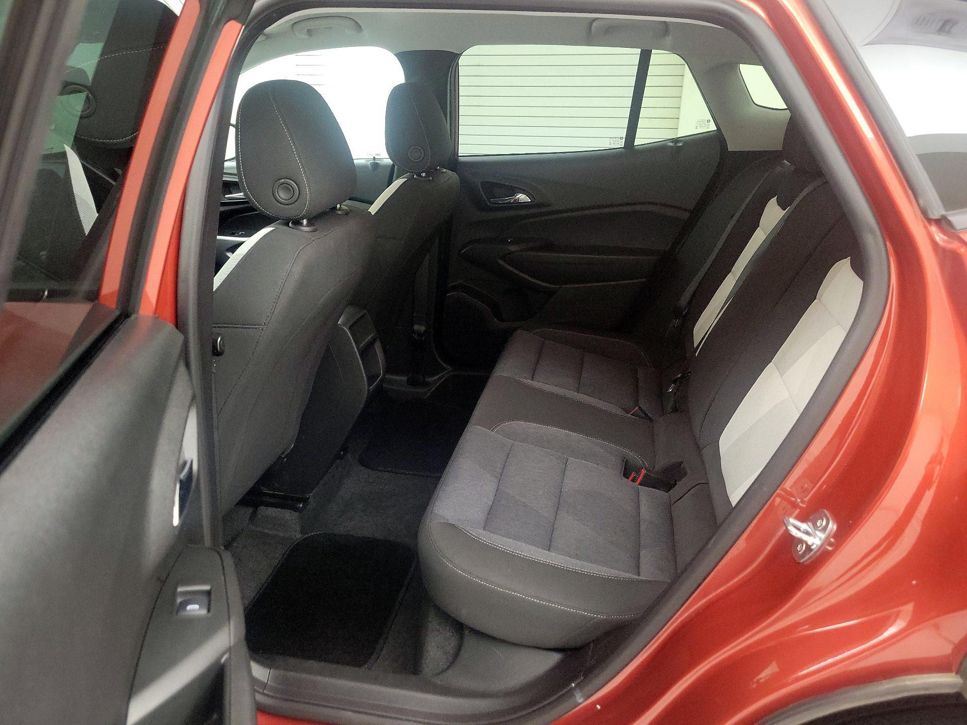 Thumbnail: 2024 Chevrolet Trax - 19