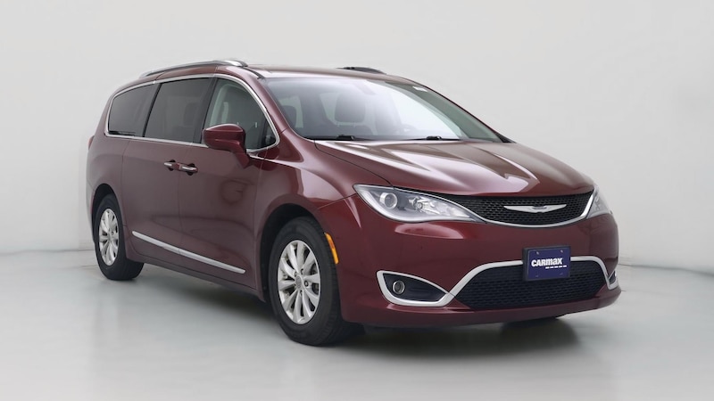 2018 Chrysler Pacifica Touring L Hero Image