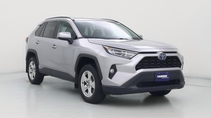 2020 Toyota RAV4 XLE Hero Image