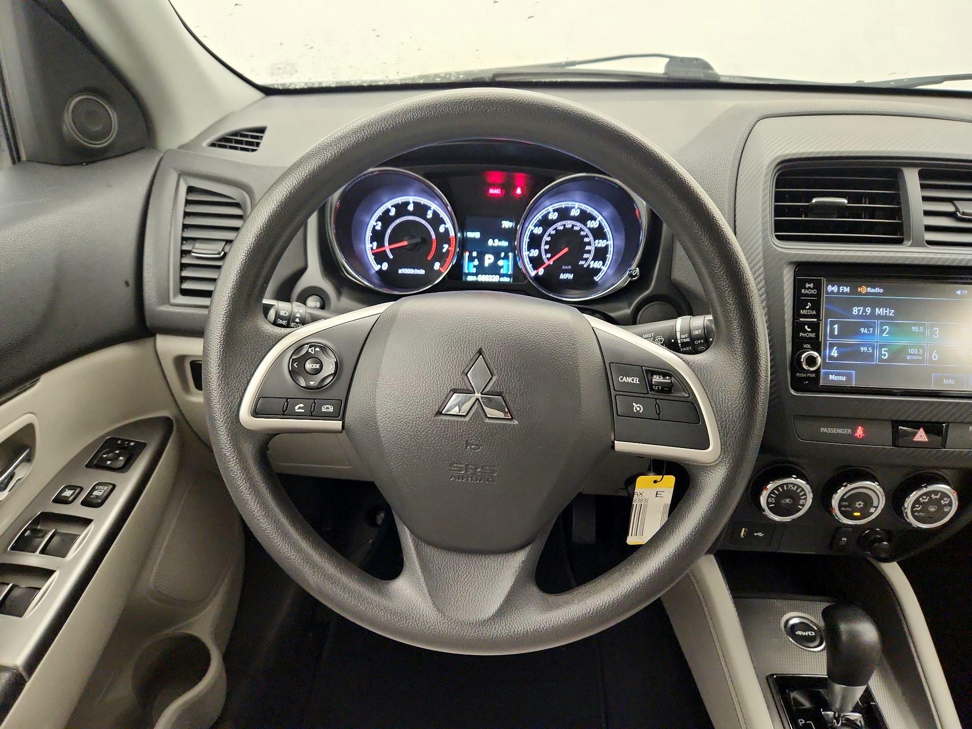 Thumbnail: 2018 Mitsubishi Outlander Sport - 10