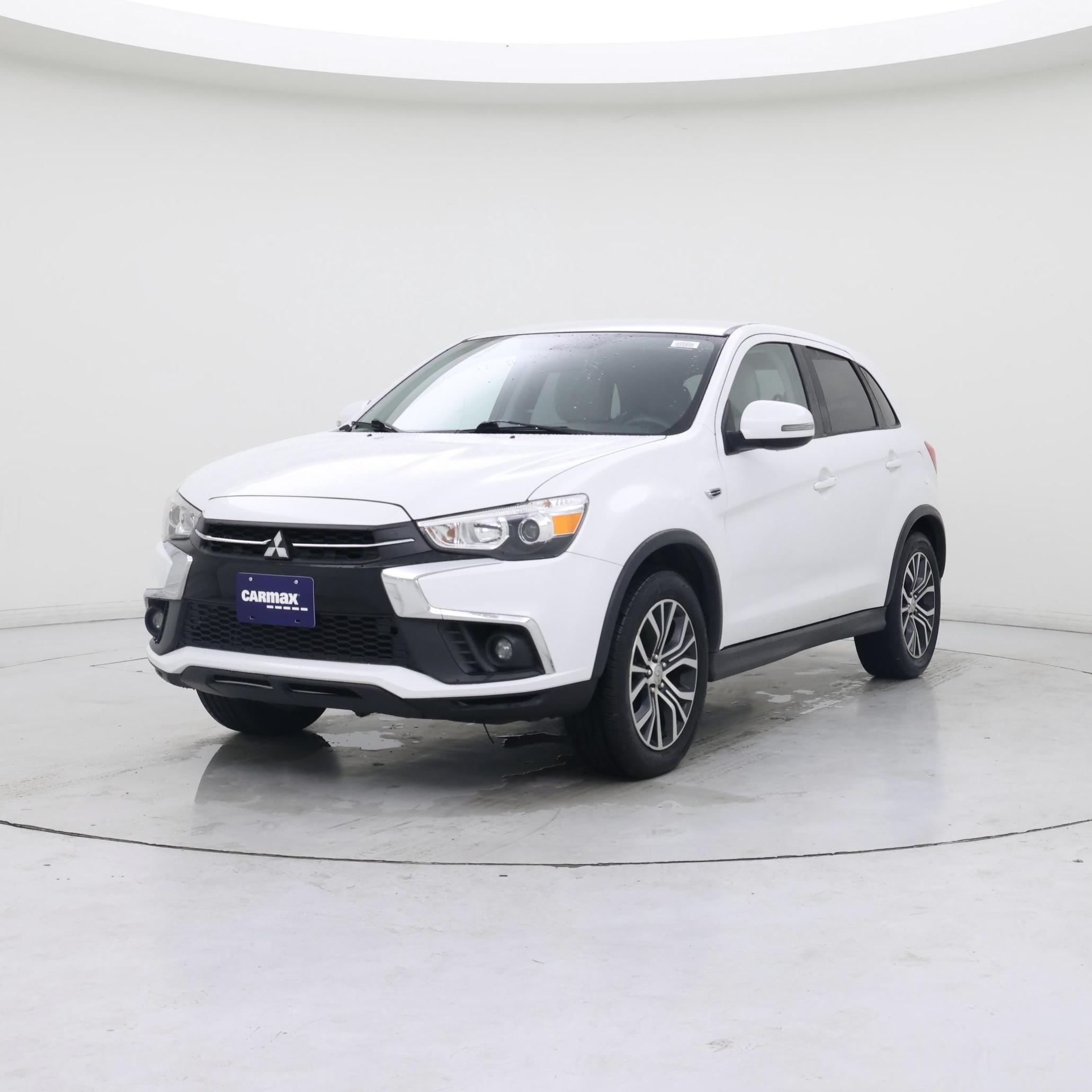 Thumbnail: 2018 Mitsubishi Outlander Sport - 4