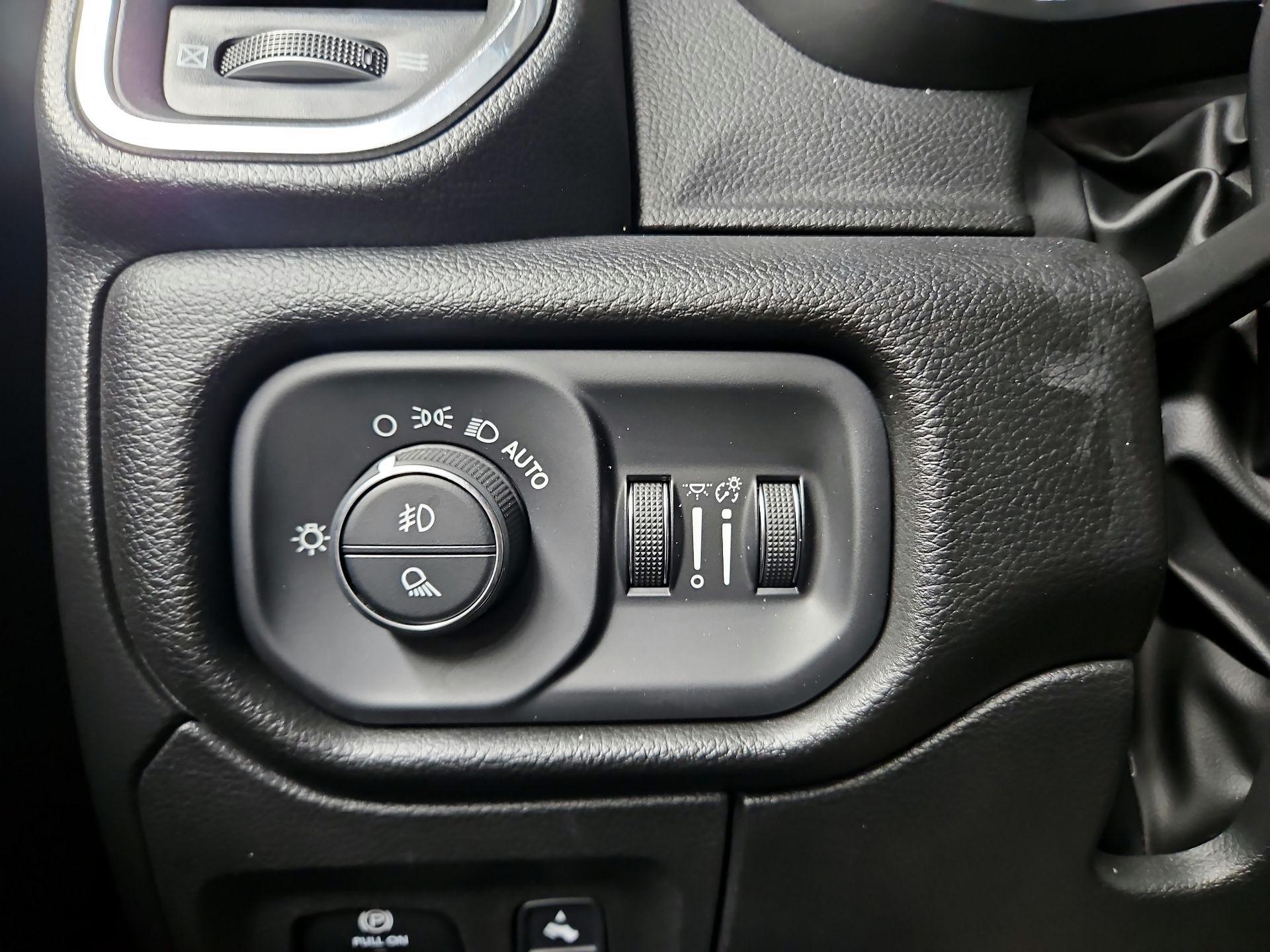 Thumbnail: 2023 RAM 1500 - 13