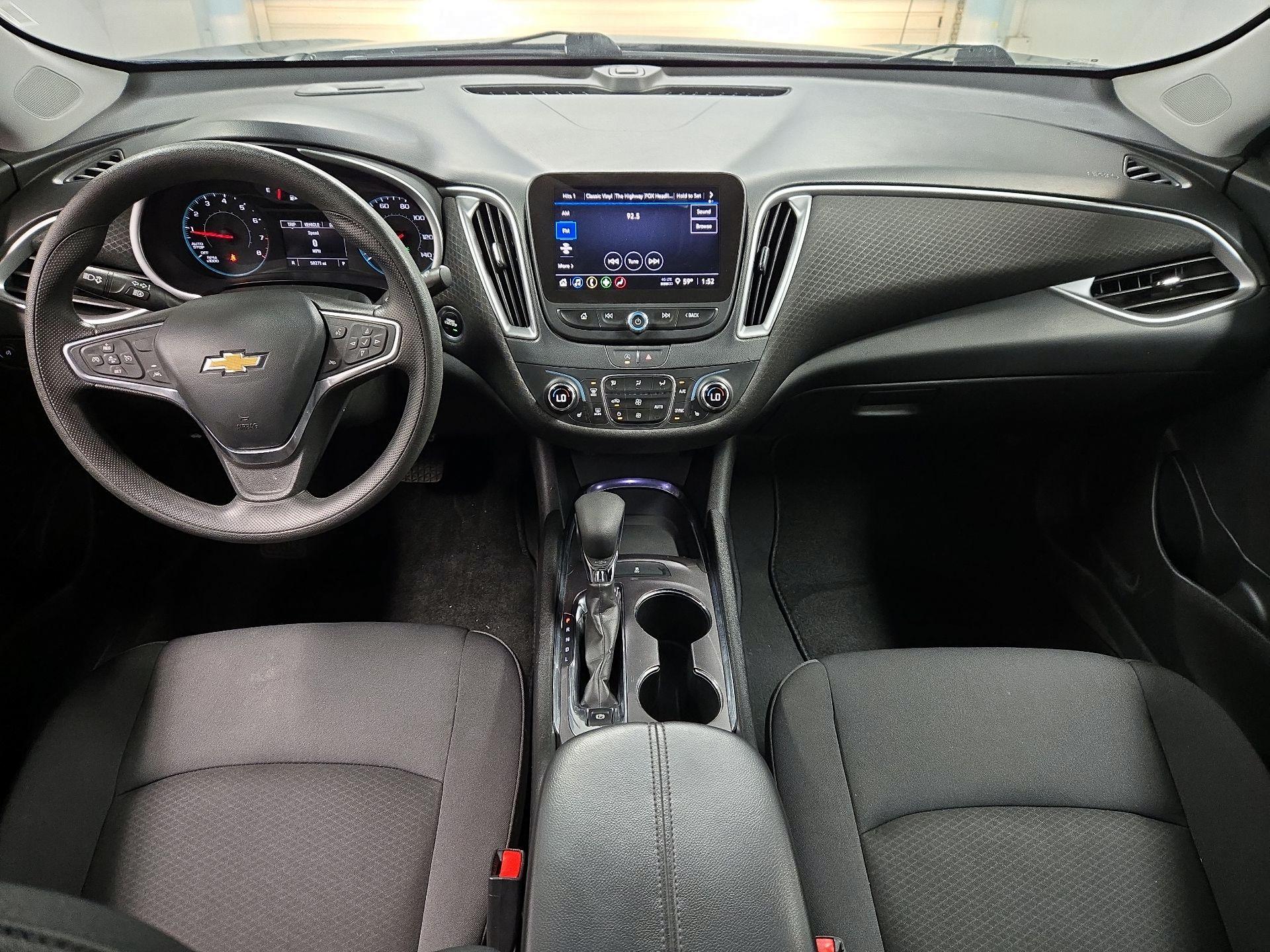 Thumbnail: 2023 Chevrolet Malibu - 9