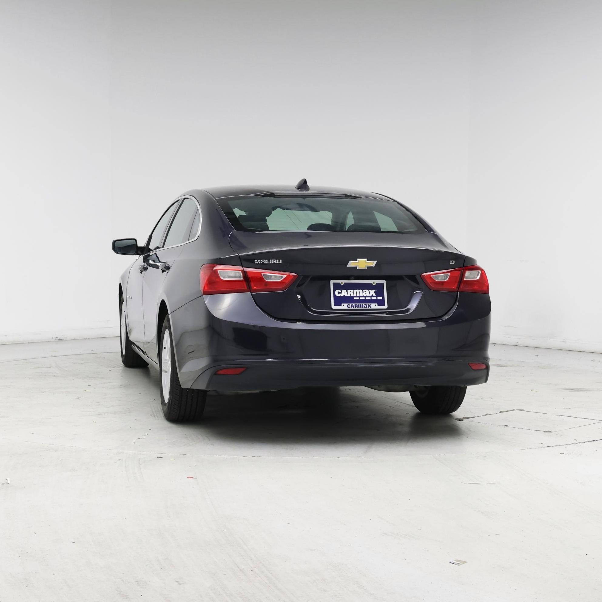 Thumbnail: 2023 Chevrolet Malibu - 6