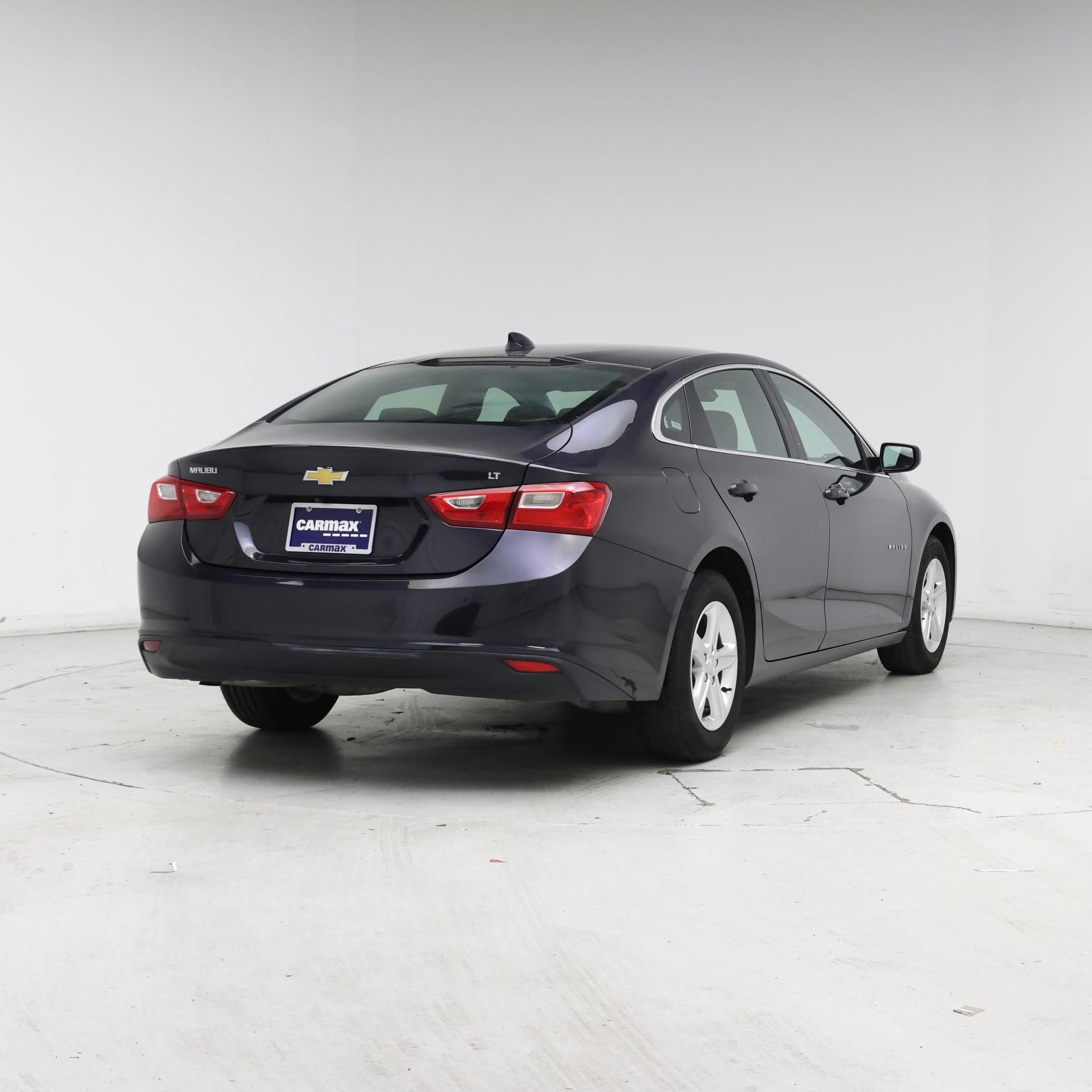 Thumbnail: 2023 Chevrolet Malibu - 8