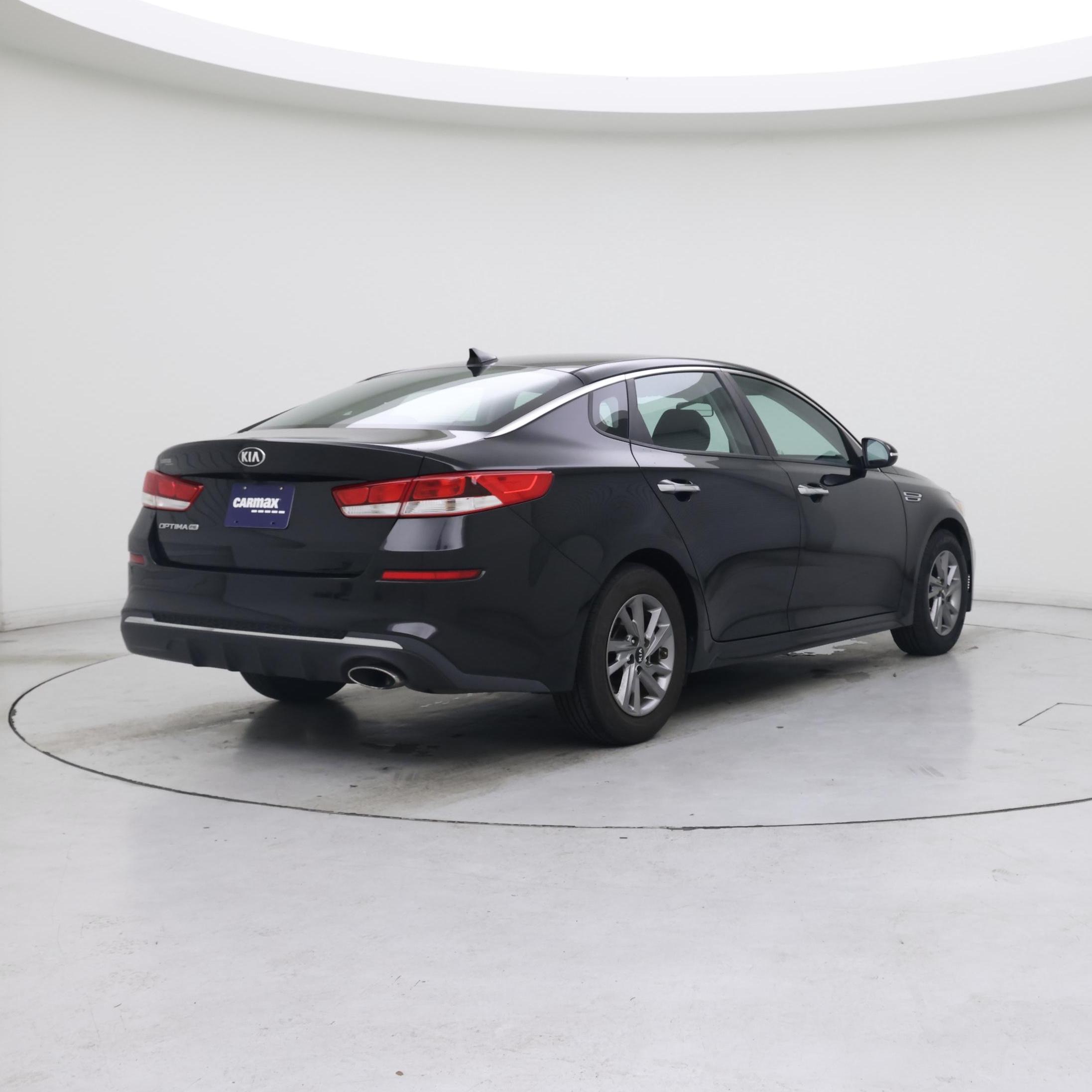 Thumbnail: 2019 Kia Optima - 8