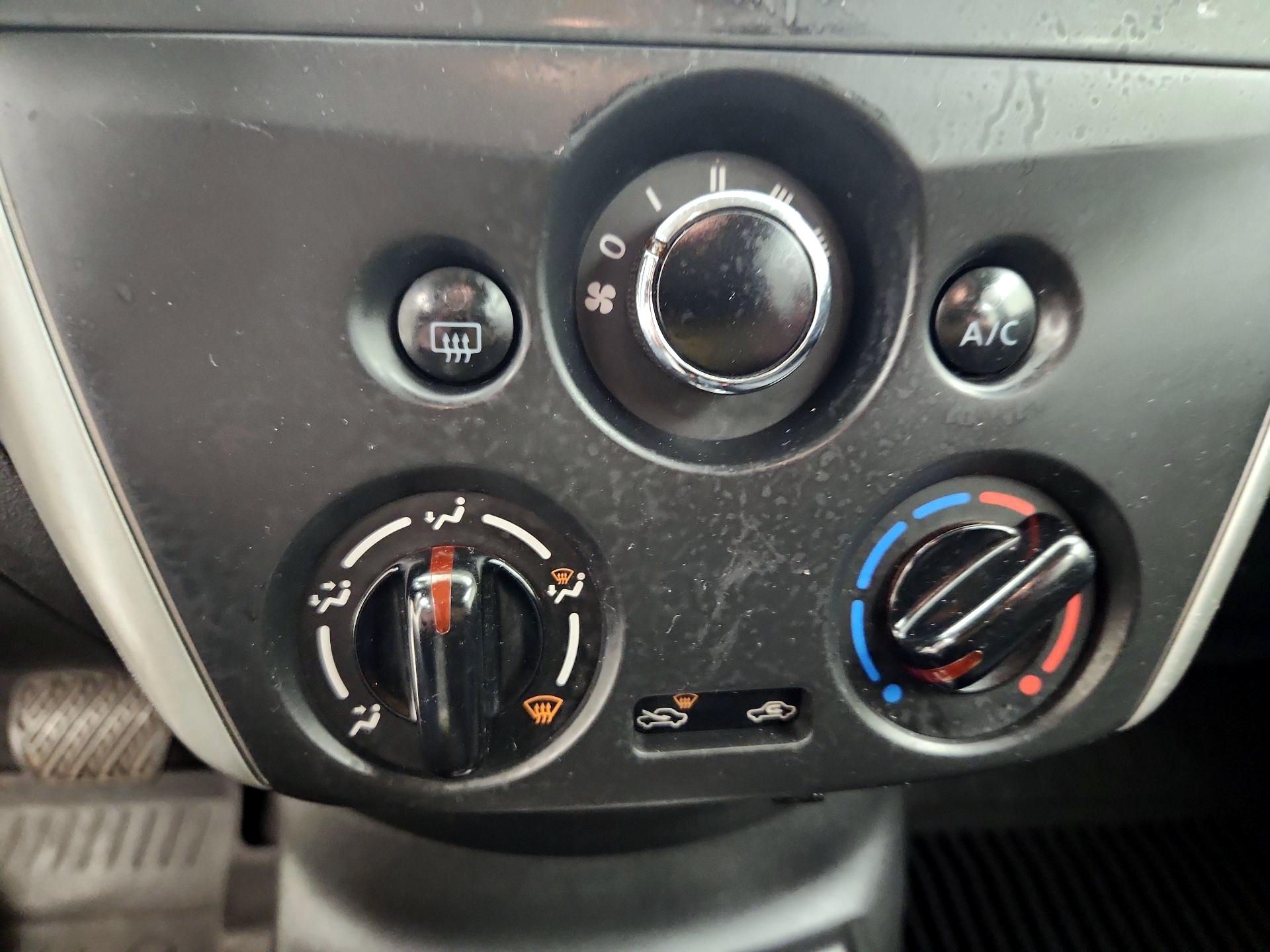 Thumbnail: 2015 Nissan Versa - 15