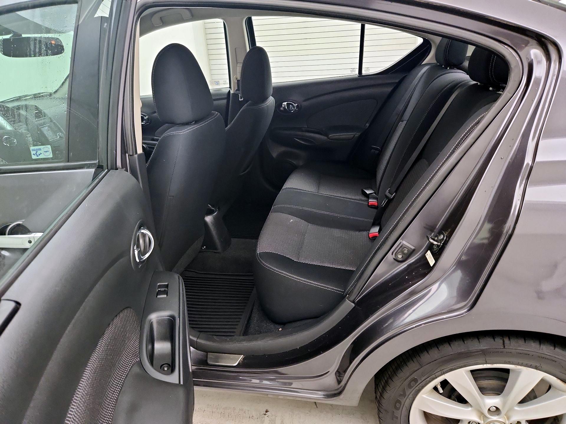 Thumbnail: 2015 Nissan Versa - 18