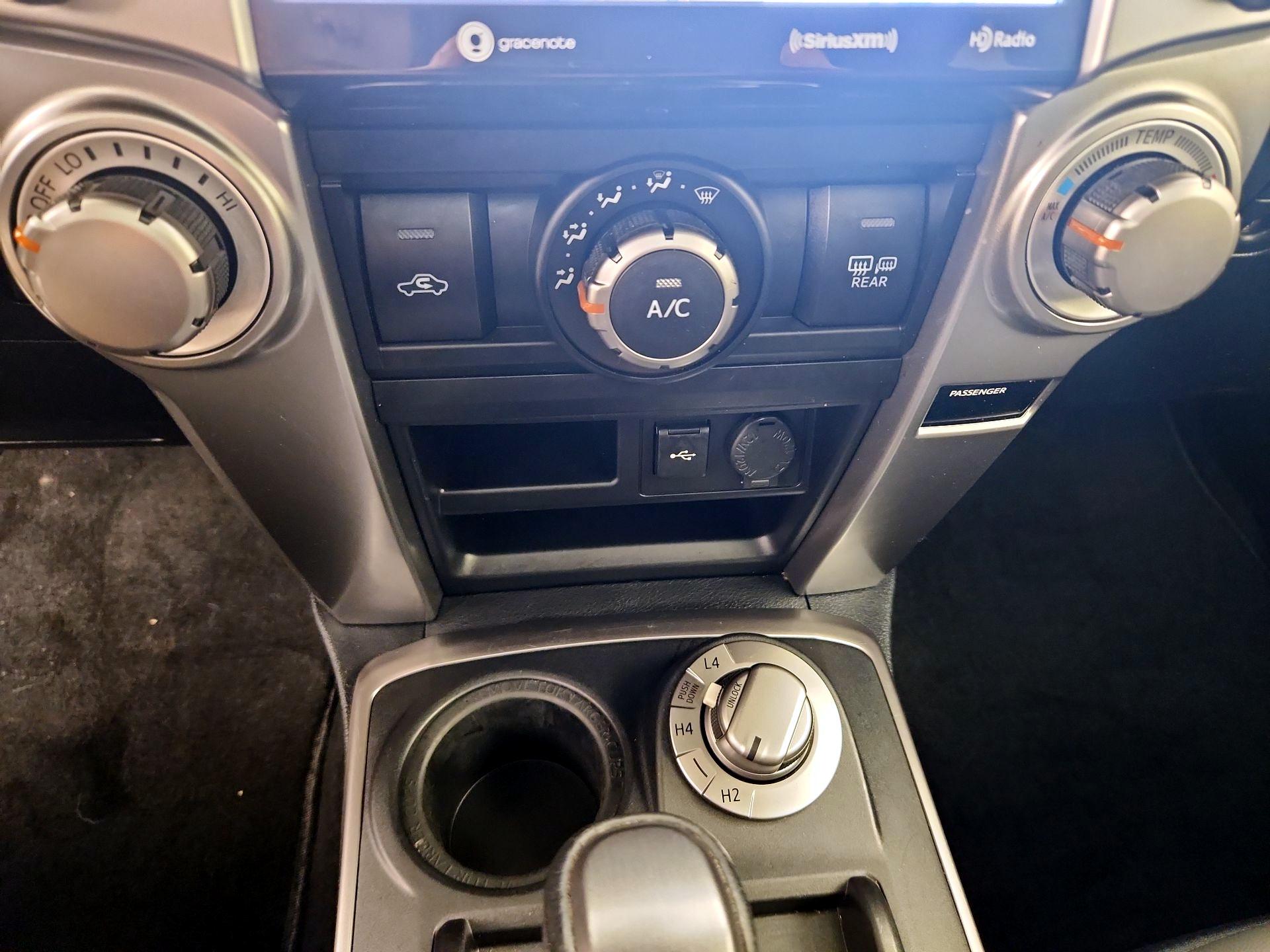 Thumbnail: 2021 Toyota 4Runner - 17