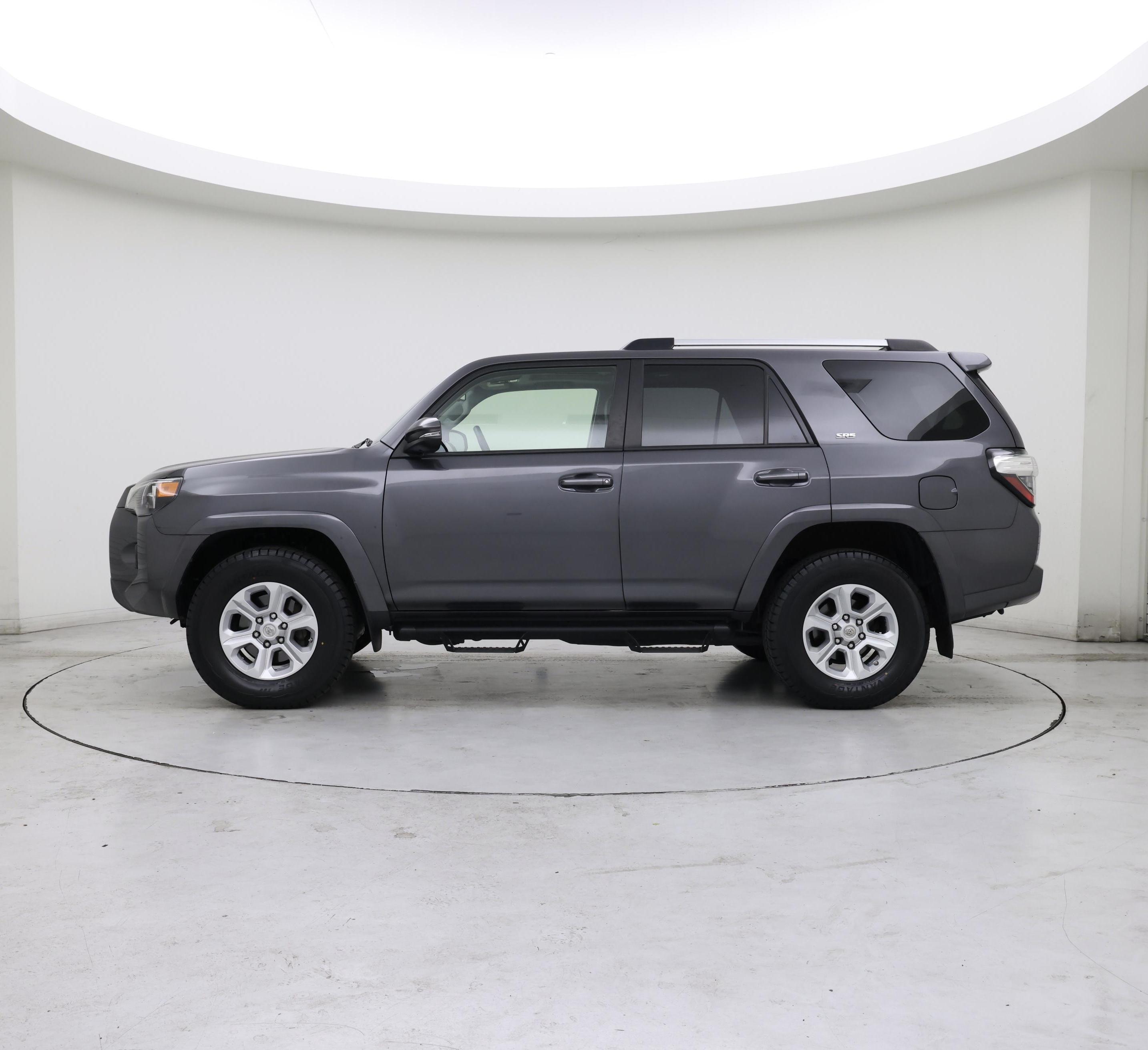 Thumbnail: 2021 Toyota 4Runner - 3