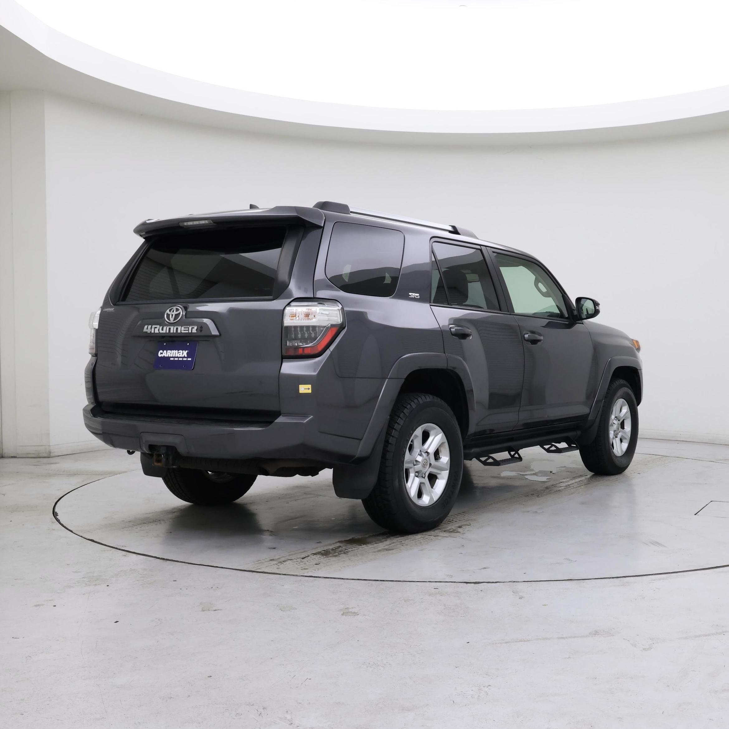 Thumbnail: 2021 Toyota 4Runner - 8