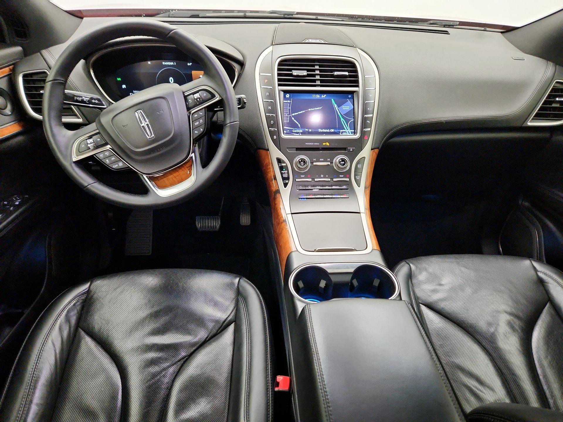 Thumbnail: 2019 Lincoln Nautilus - 9