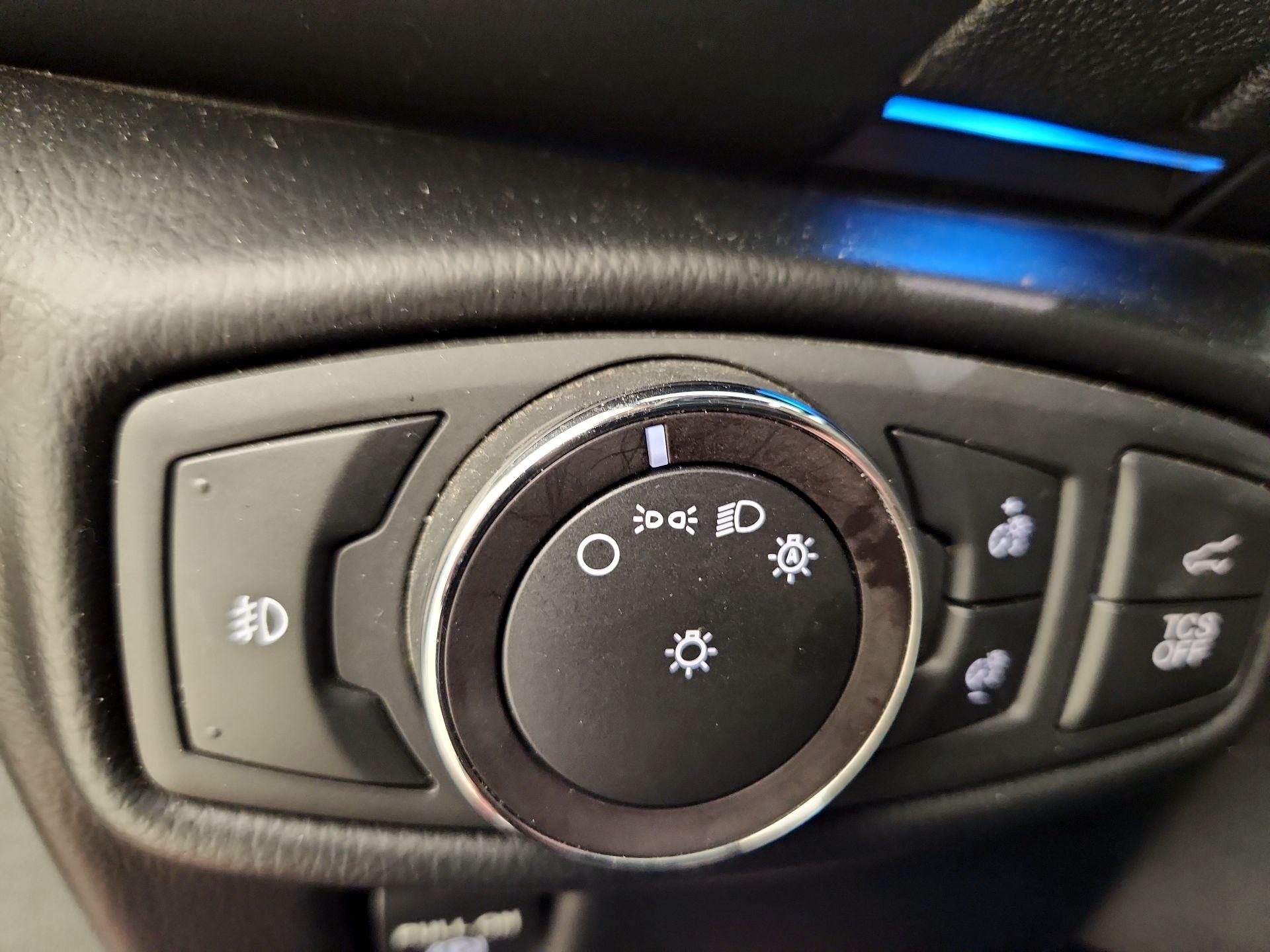 Thumbnail: 2019 Lincoln Nautilus - 13