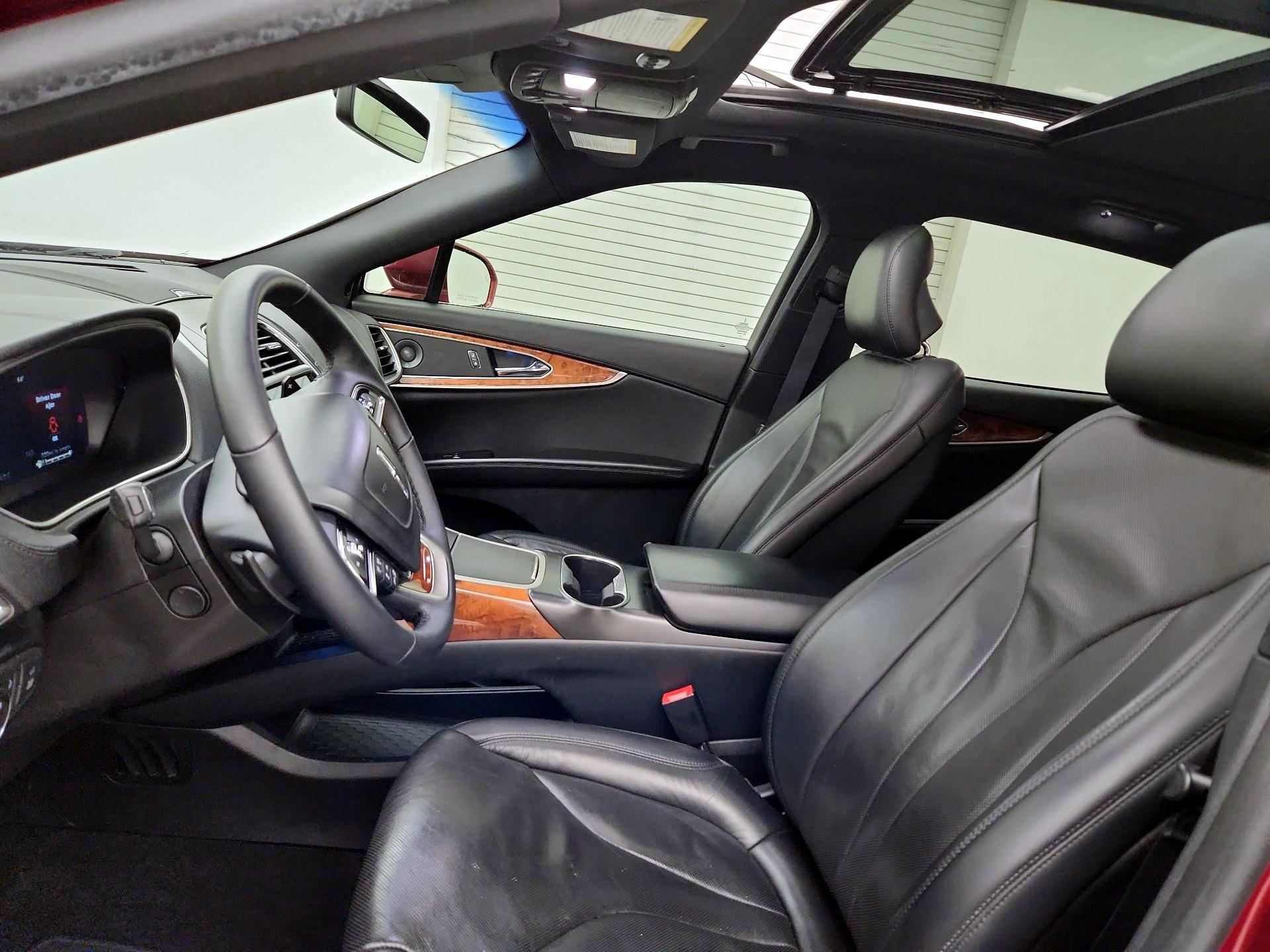 Thumbnail: 2019 Lincoln Nautilus - 20