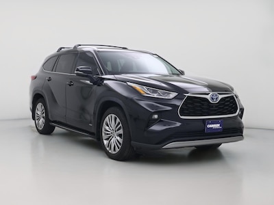 Black 2023 Toyota Highlander Hybrid Platinum