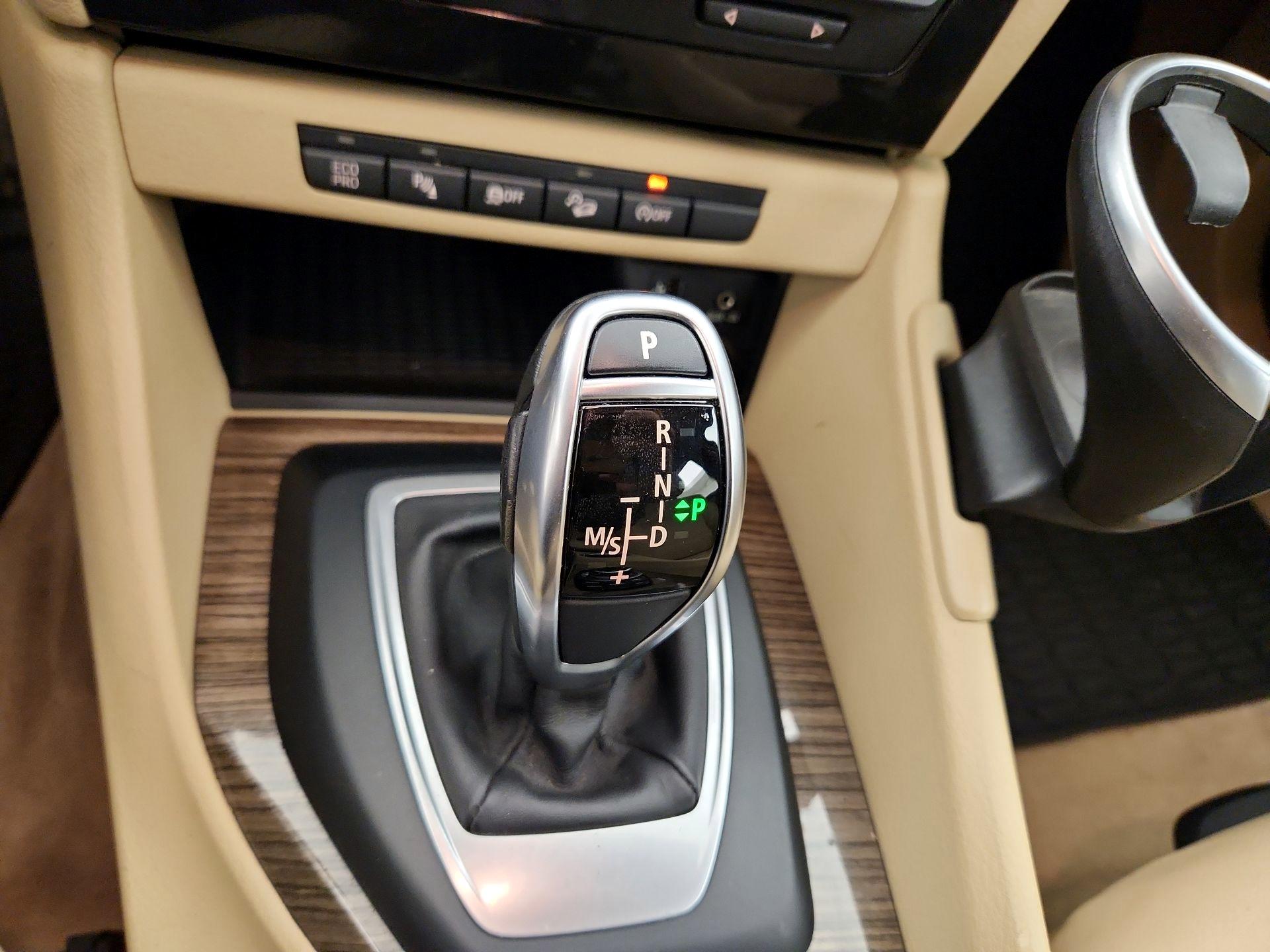 Thumbnail: 2014 BMW X1 - 18