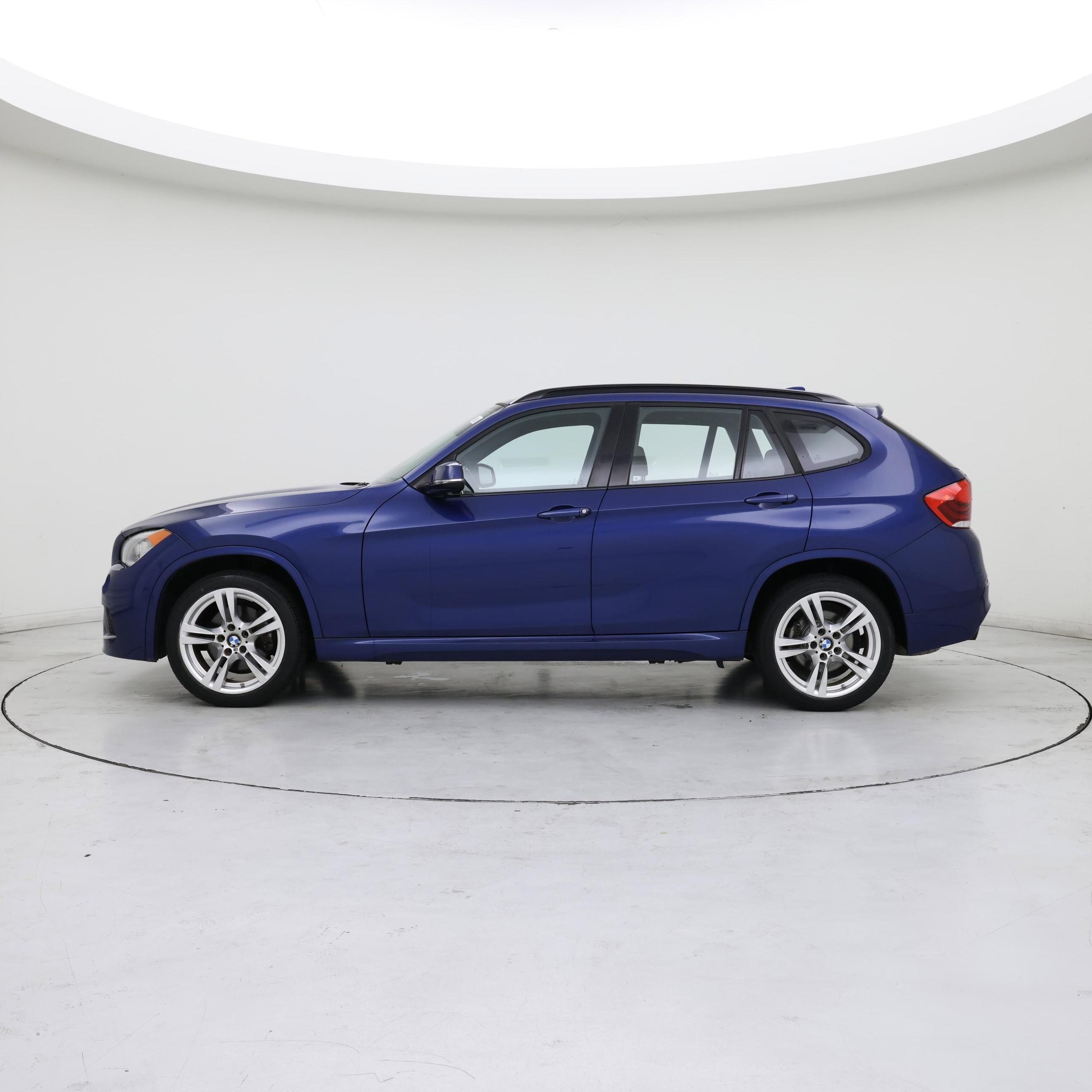Thumbnail: 2014 BMW X1 - 3