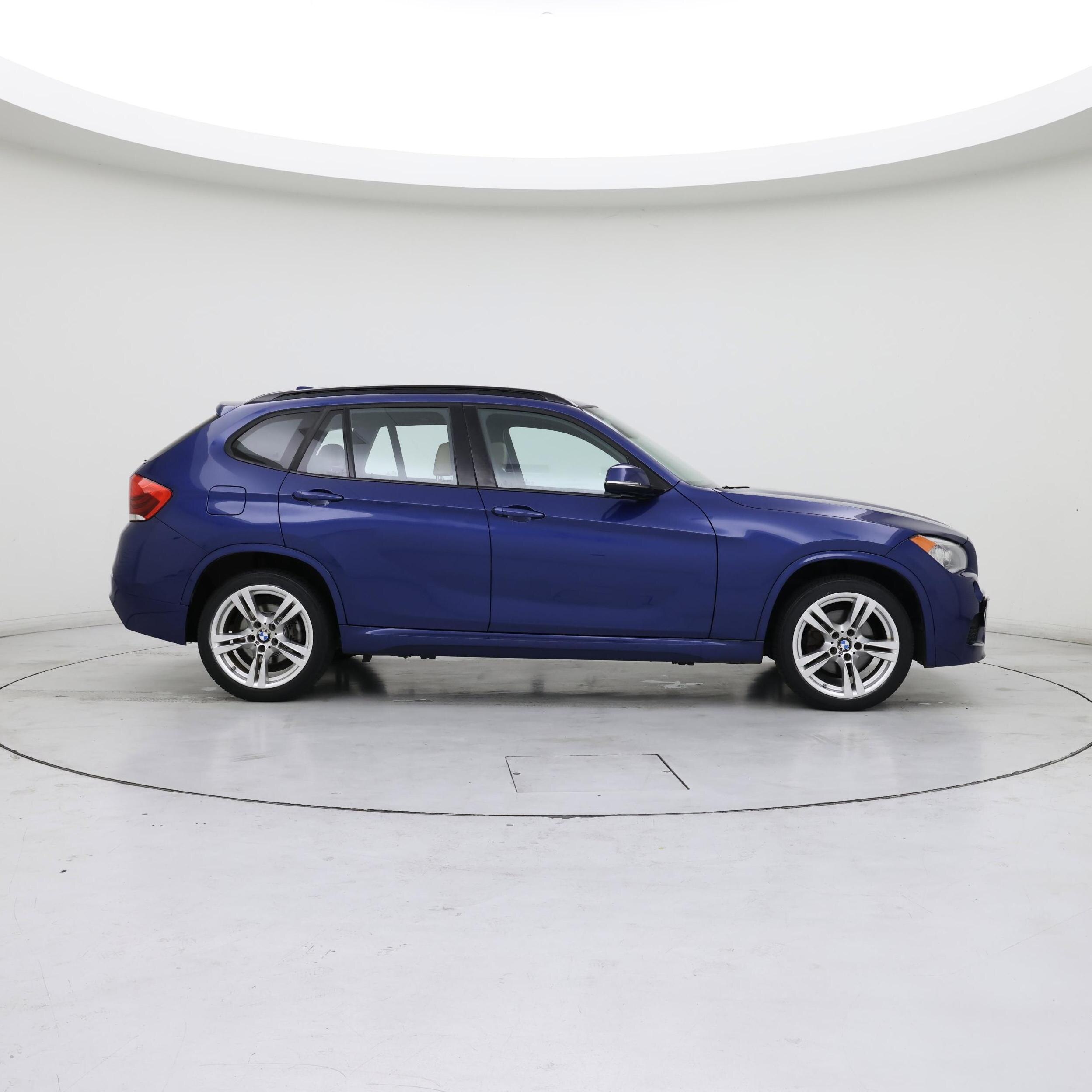 Thumbnail: 2014 BMW X1 - 7