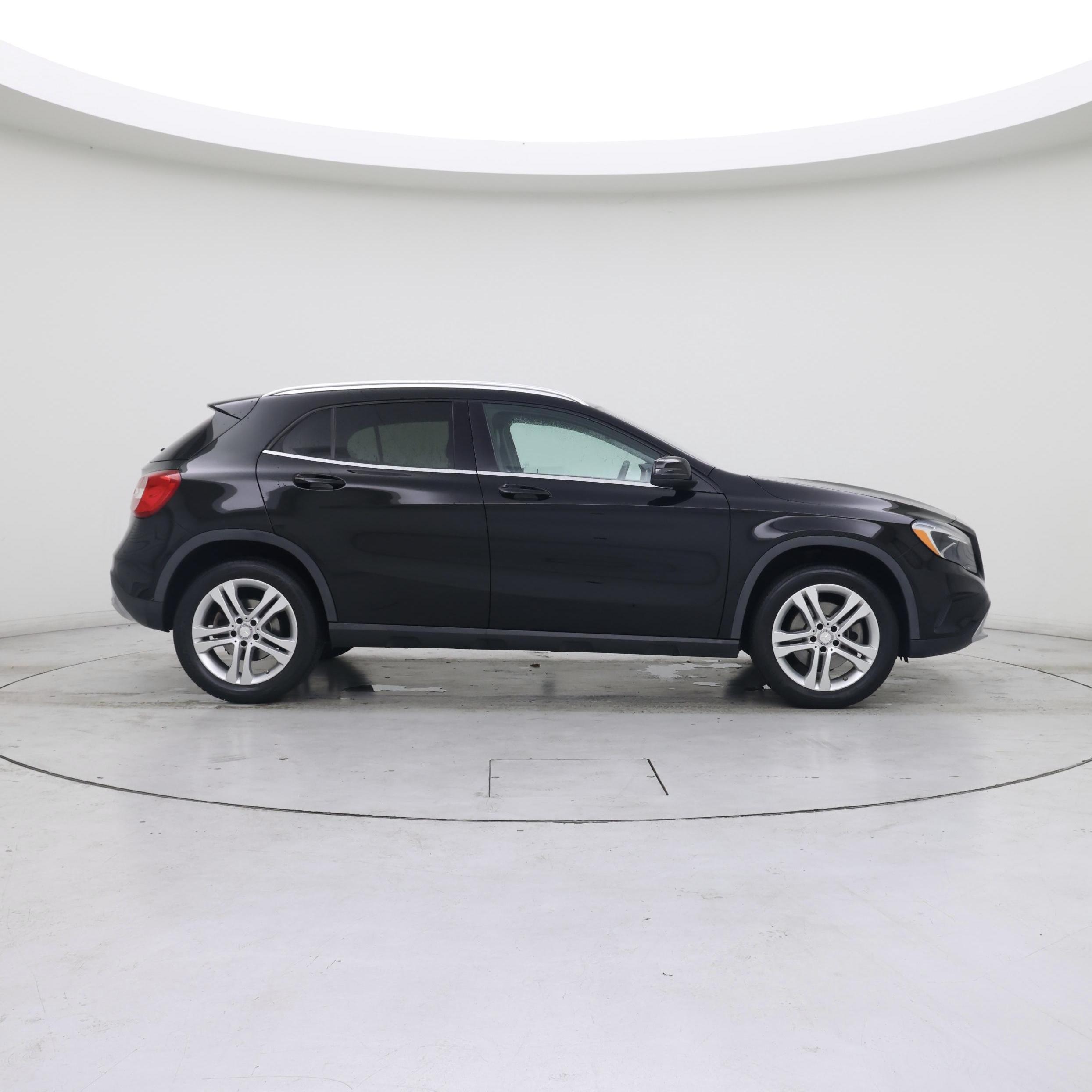 Thumbnail: 2015 Mercedes-Benz GLA - 7