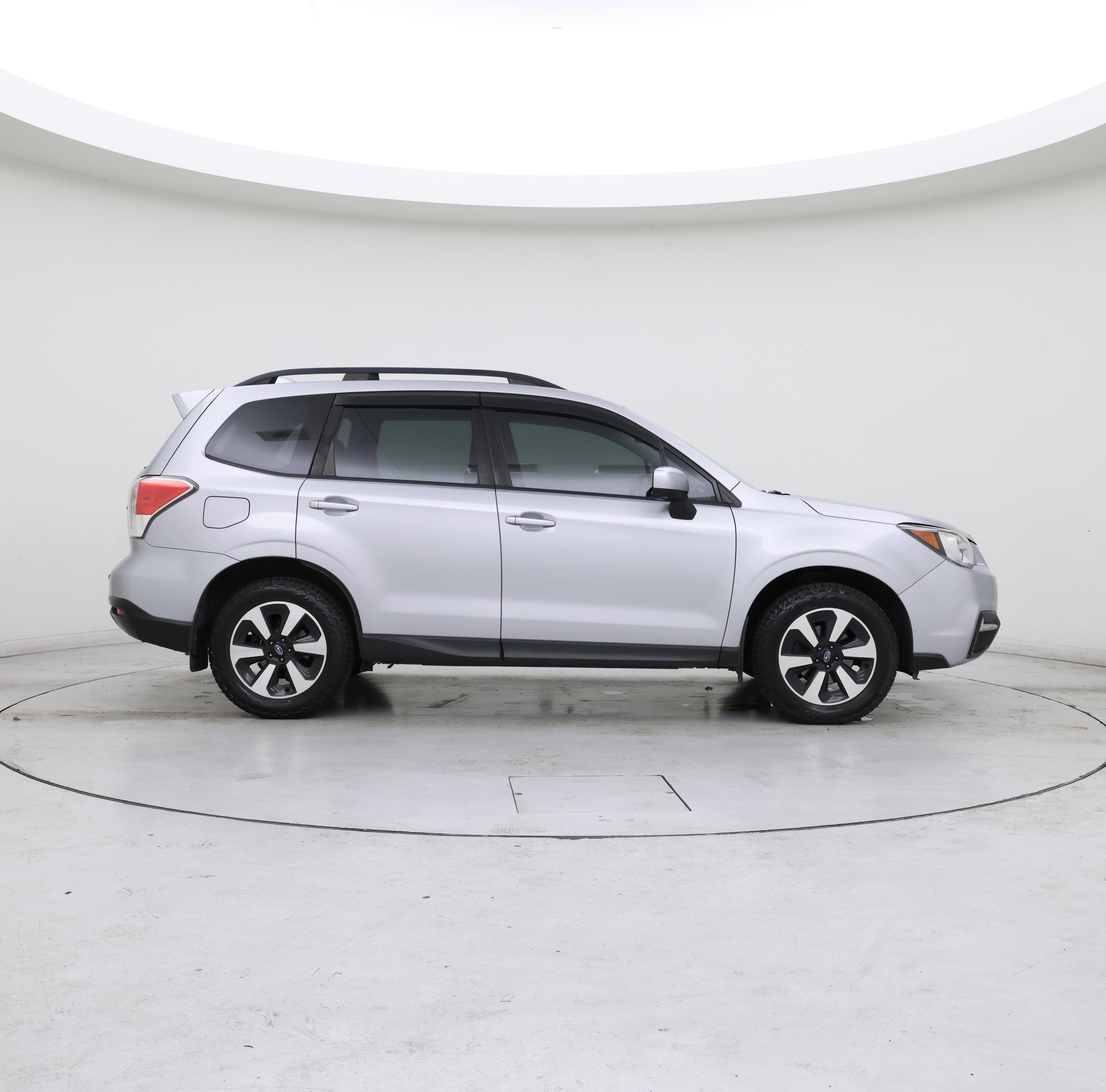 Thumbnail: 2018 Subaru Forester - 7