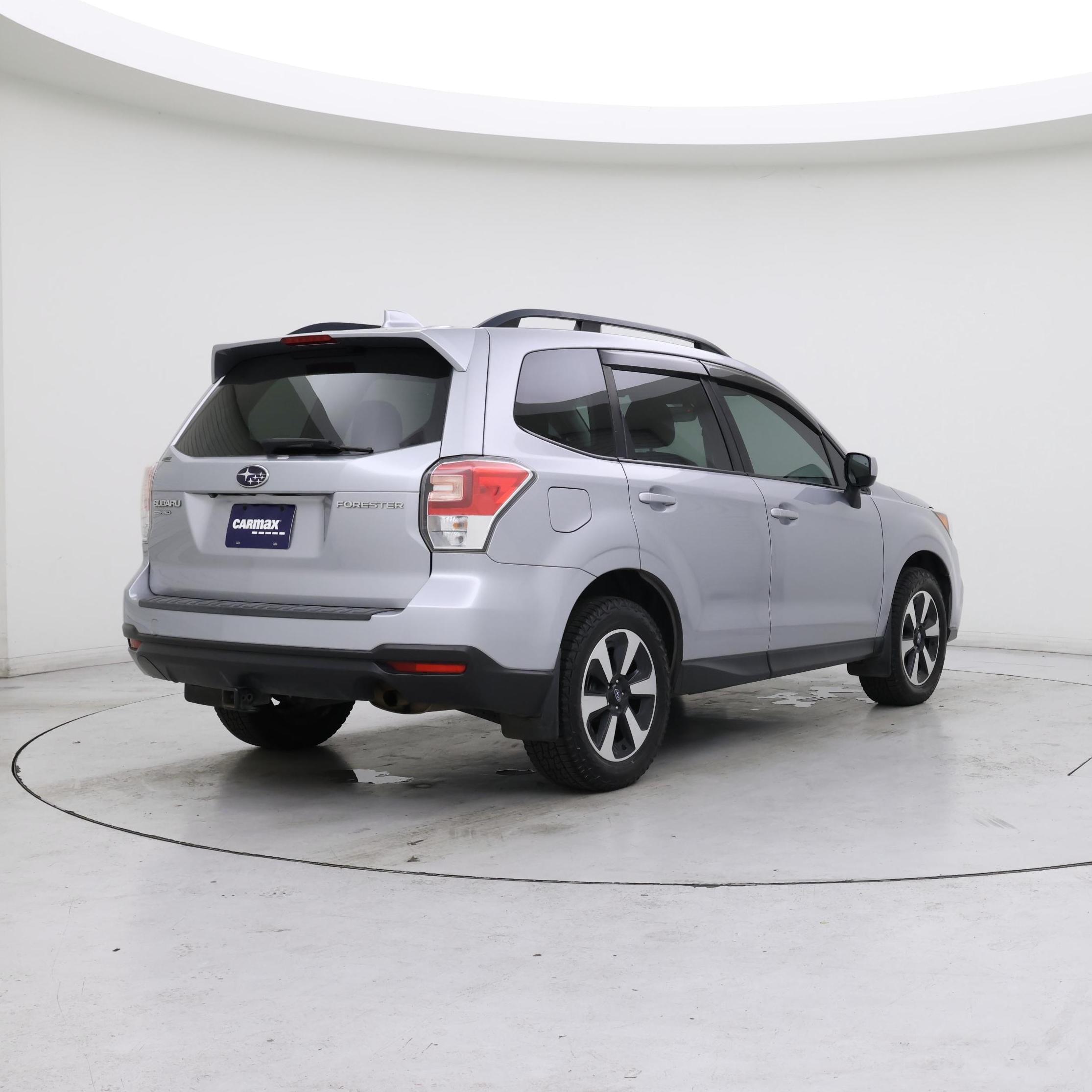 Thumbnail: 2018 Subaru Forester - 8