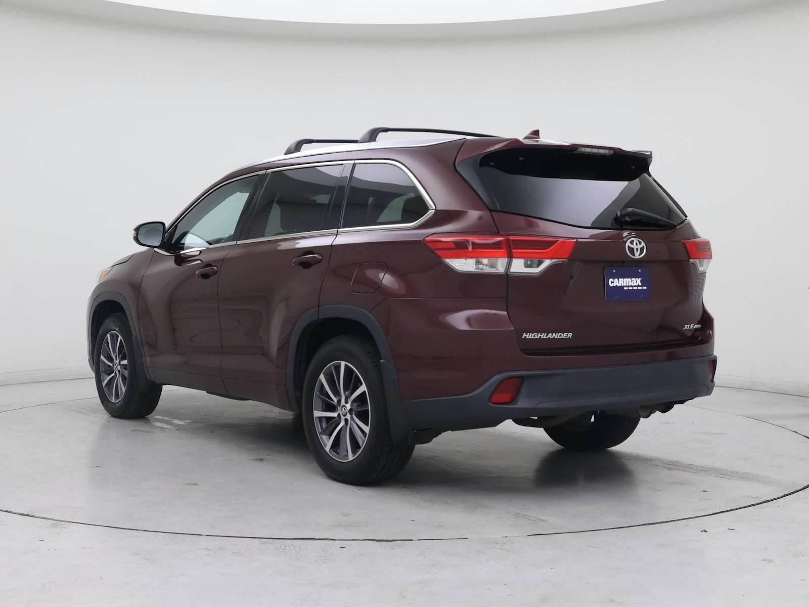 Image 3 of 2018 Toyota Highlander XLE
