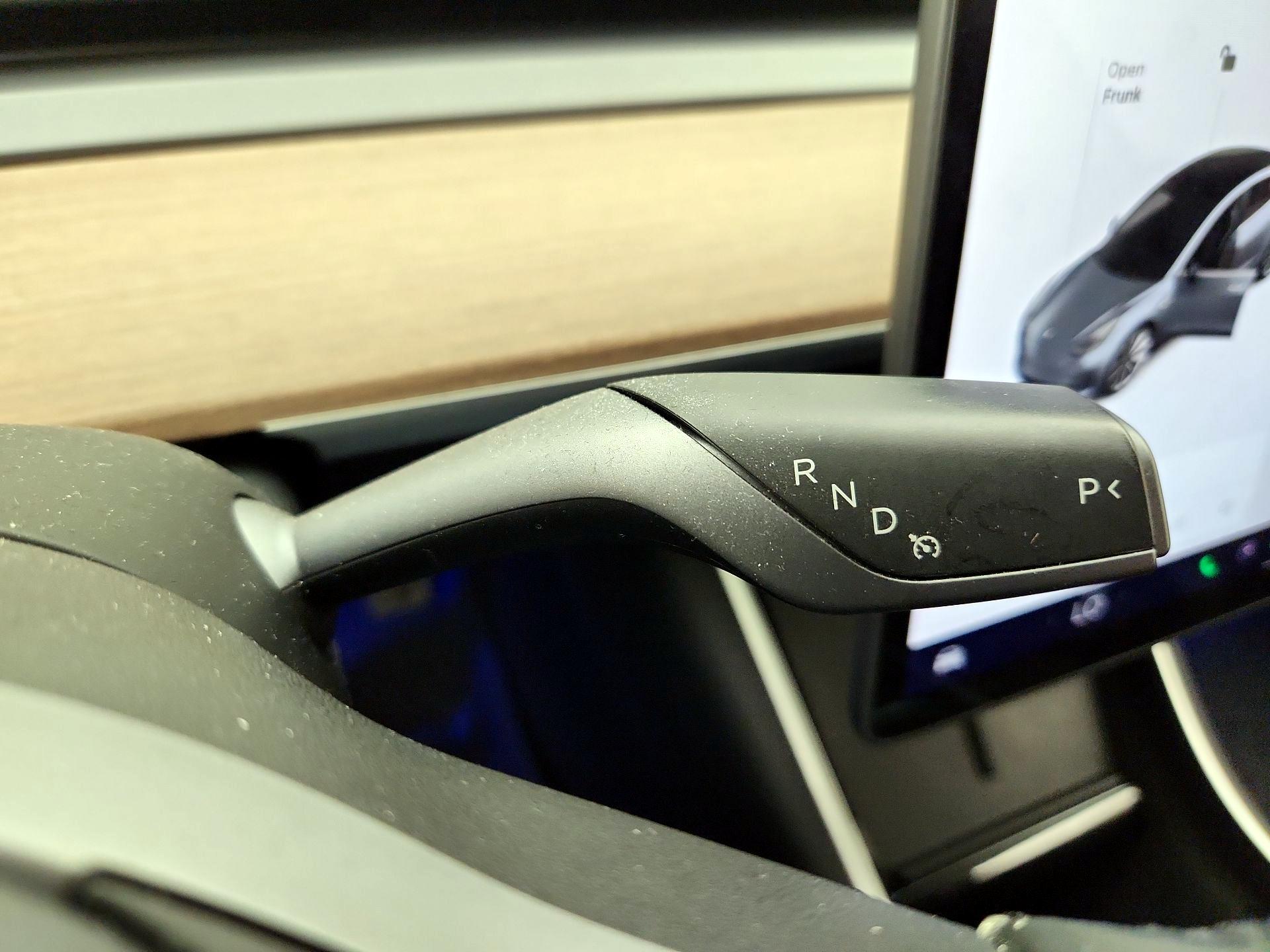 Thumbnail: 2018 Tesla Model 3 - 17