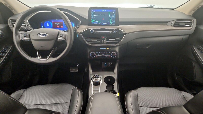 2020 Ford Escape Titanium 9