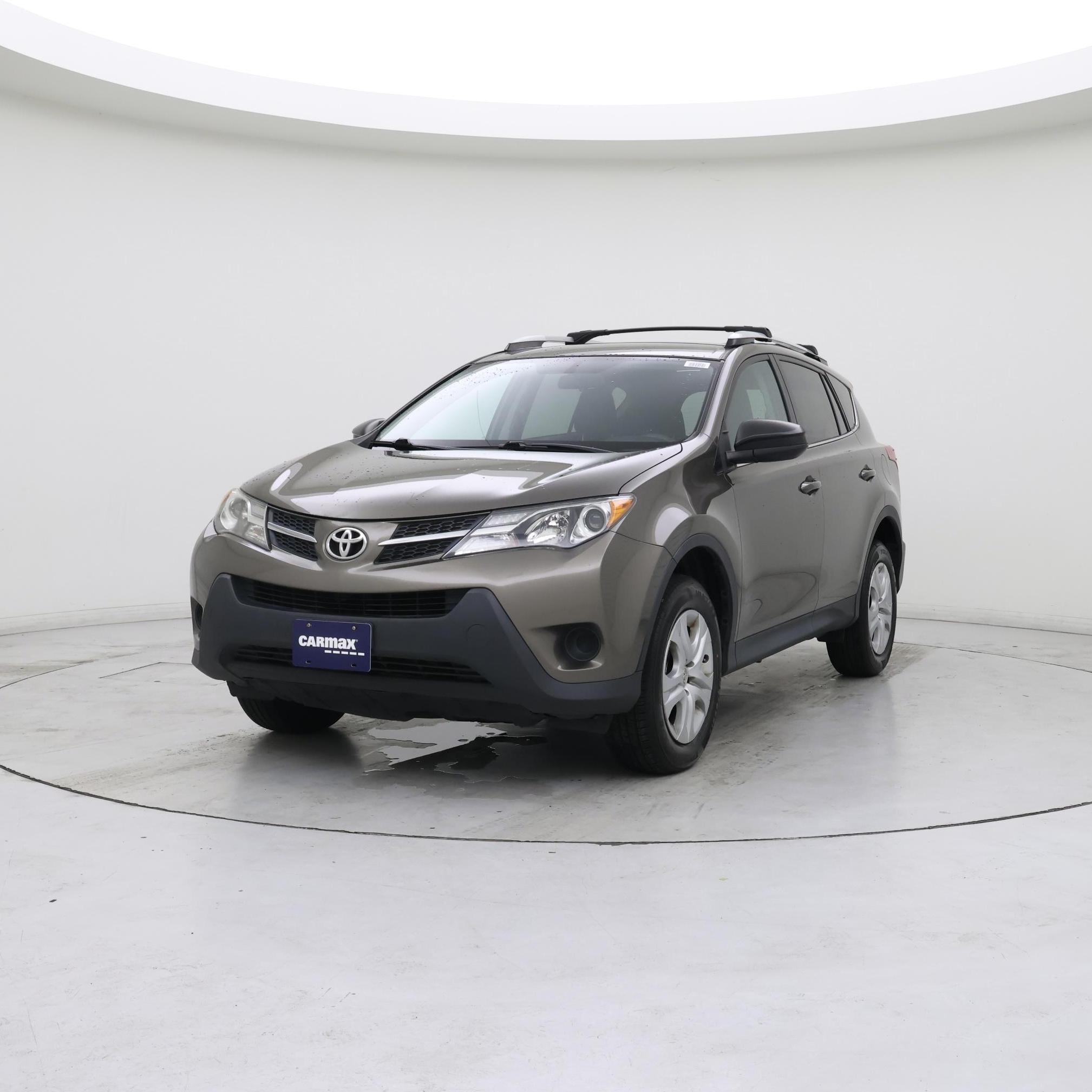 Thumbnail: 2015 Toyota RAV4 - 4